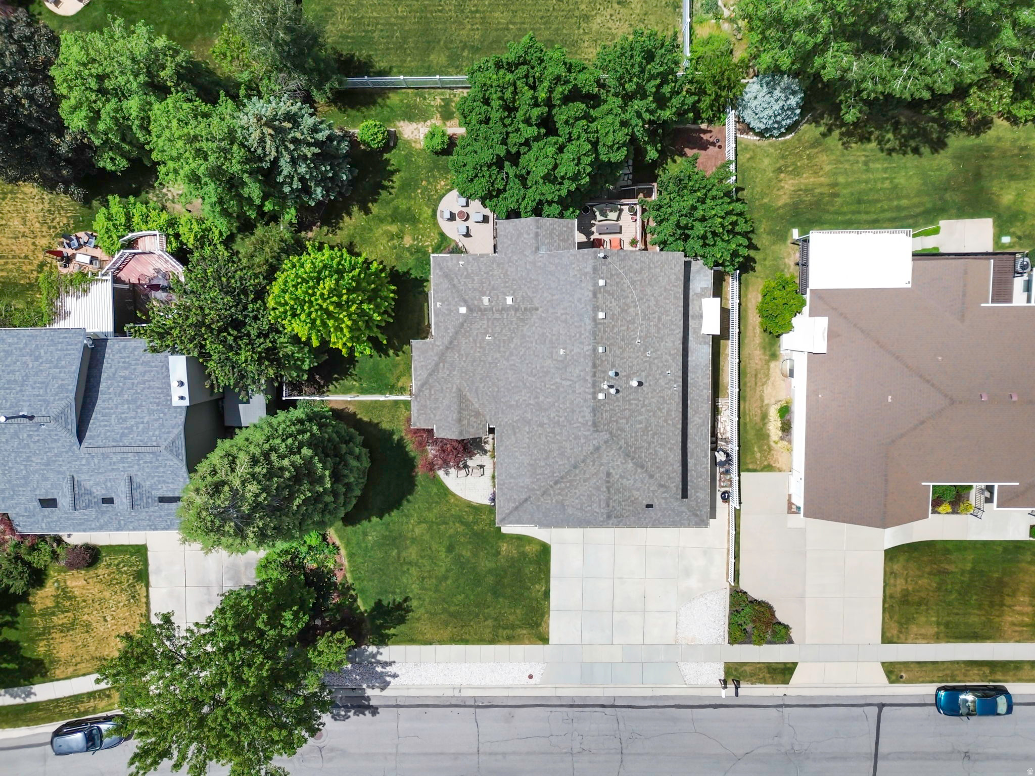 main property photo 46