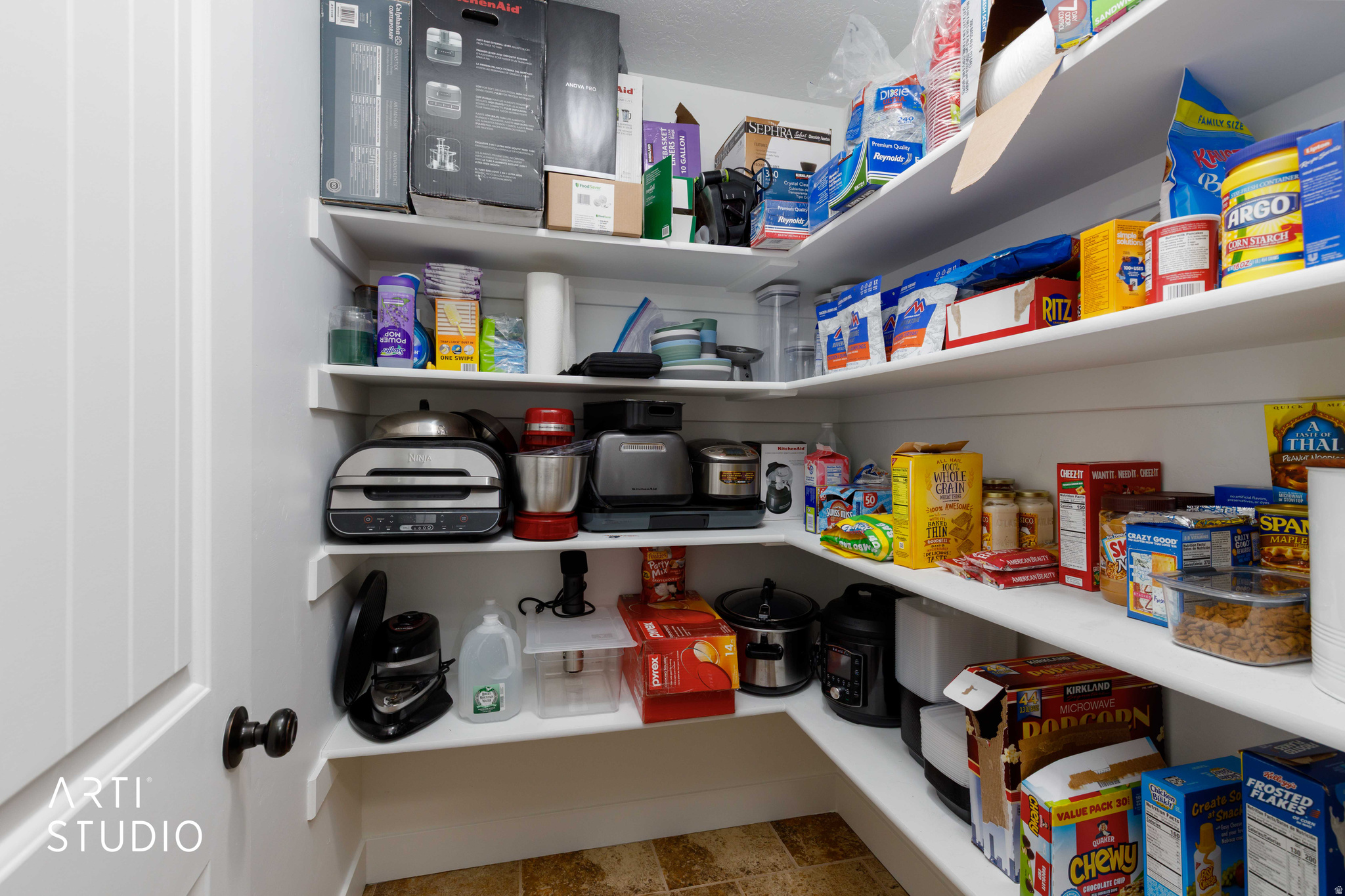 main property photo 15