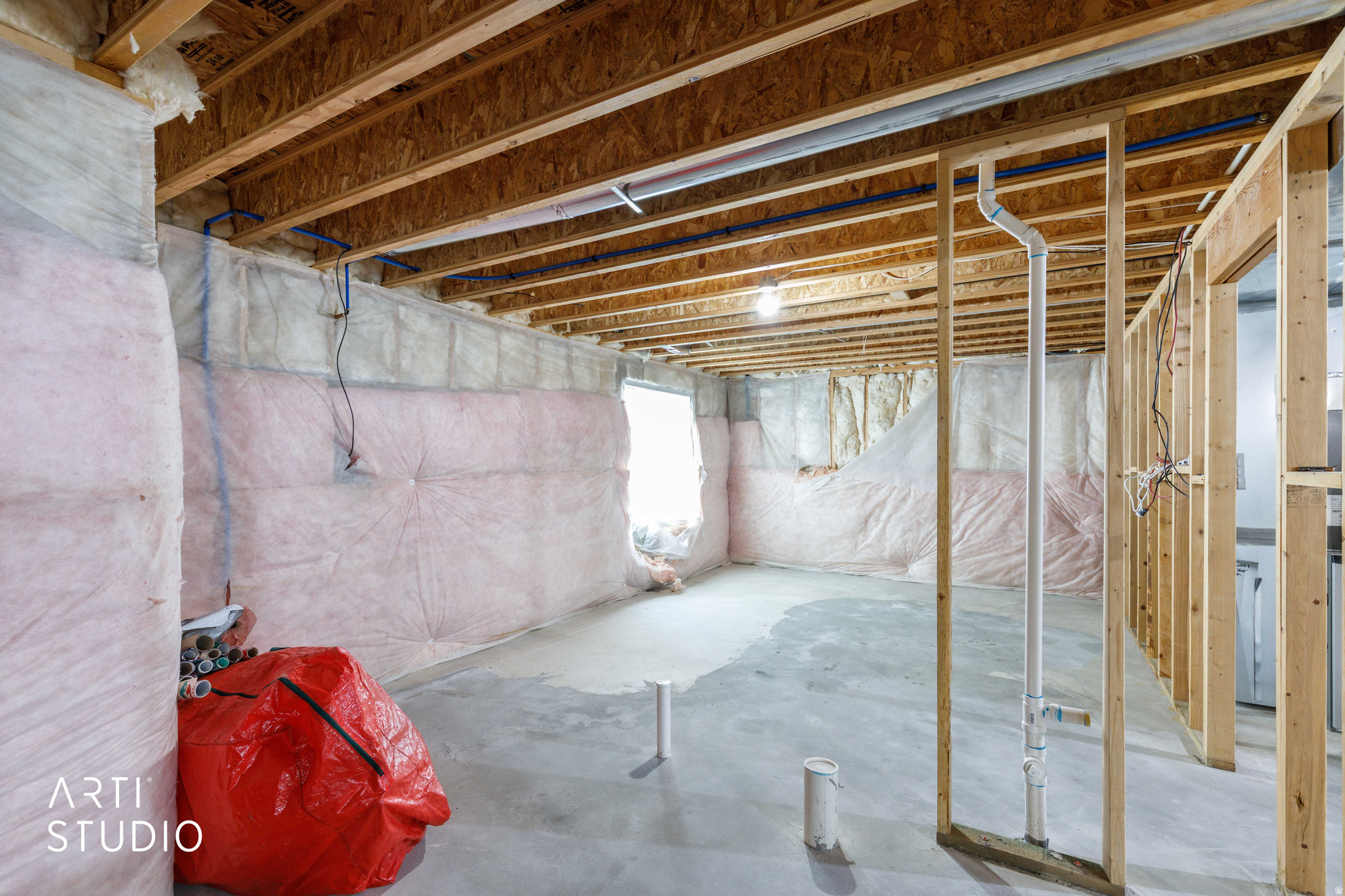 main property photo 28