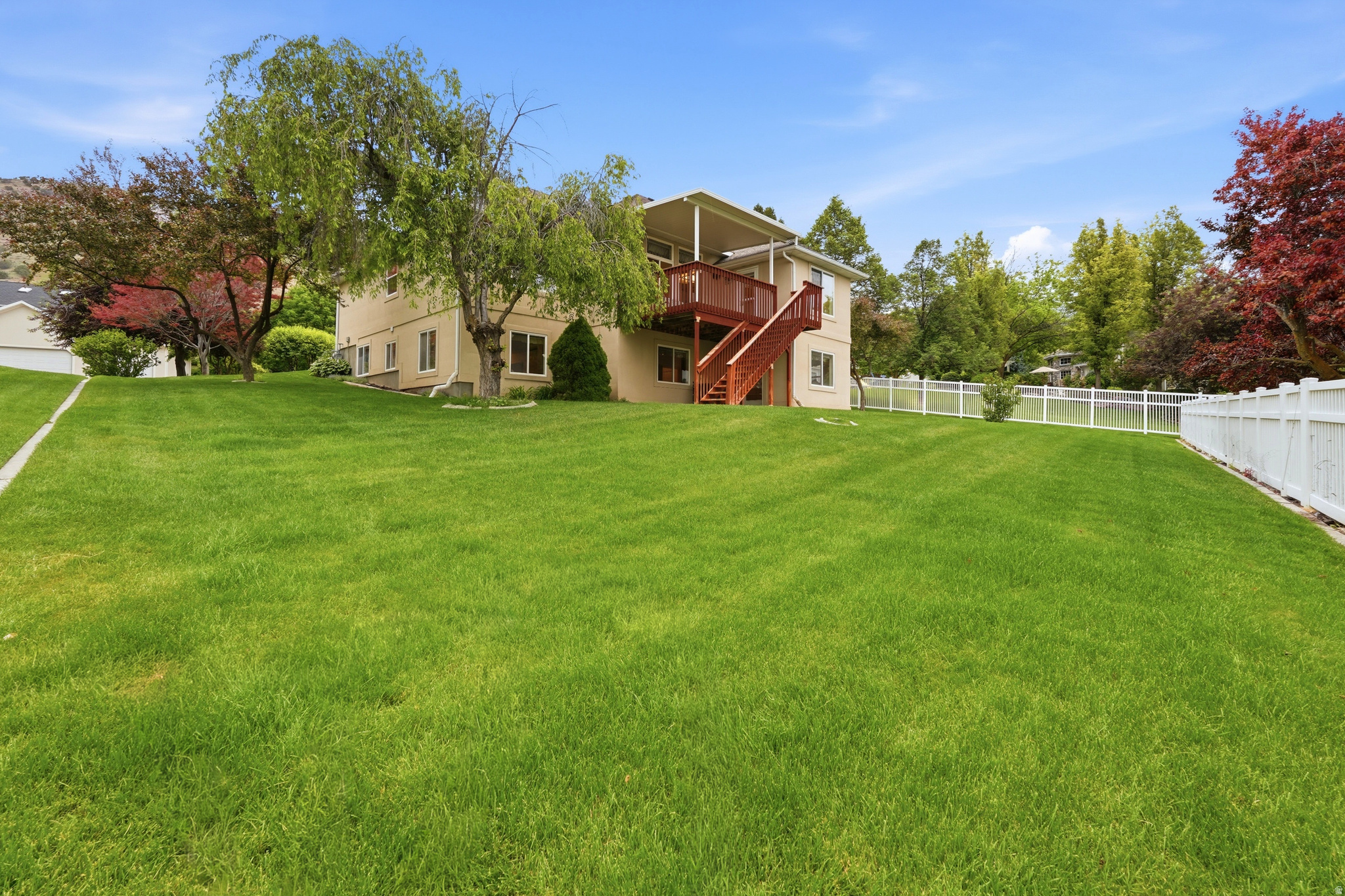 main property photo 48