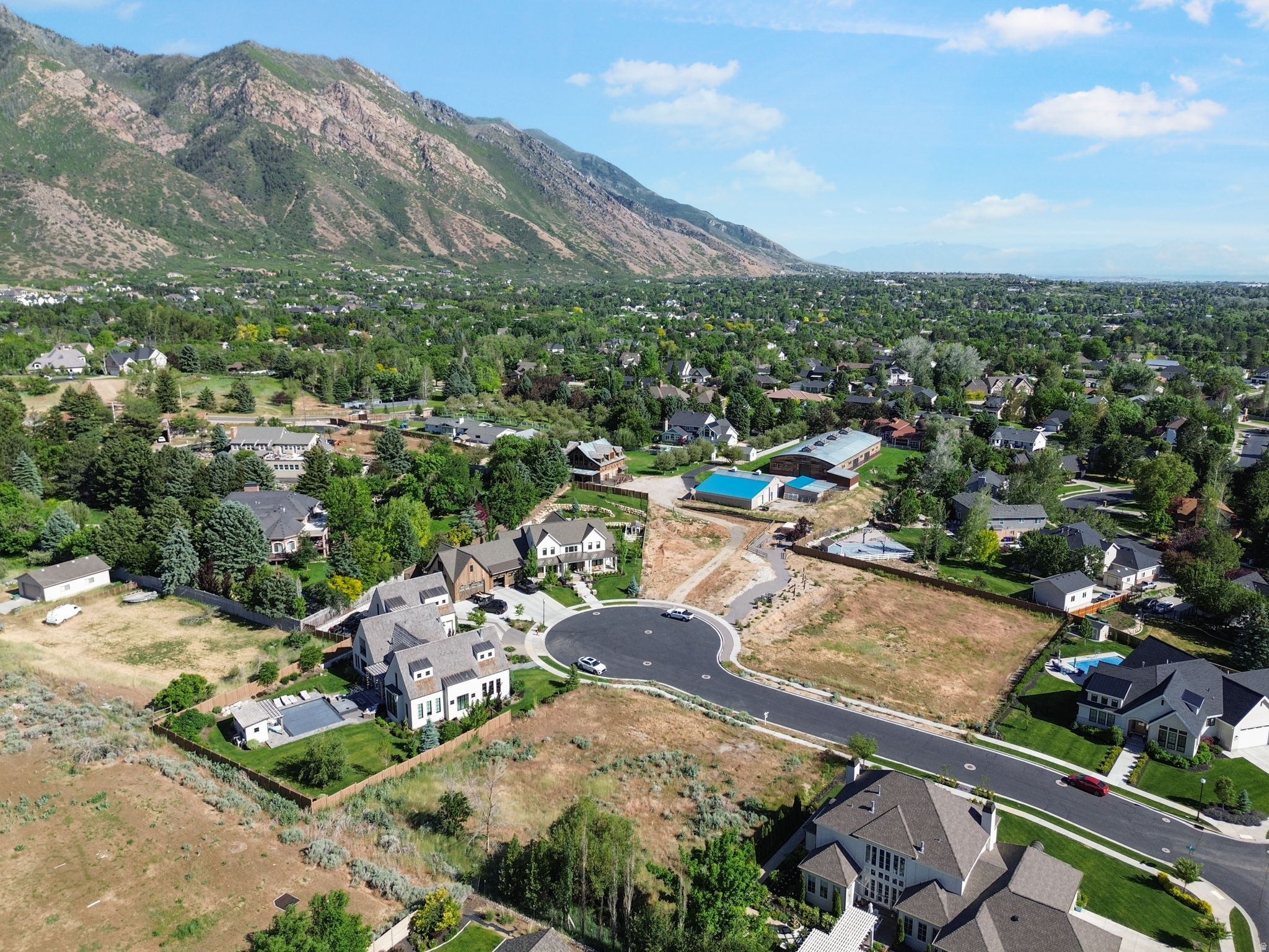 main property photo 4