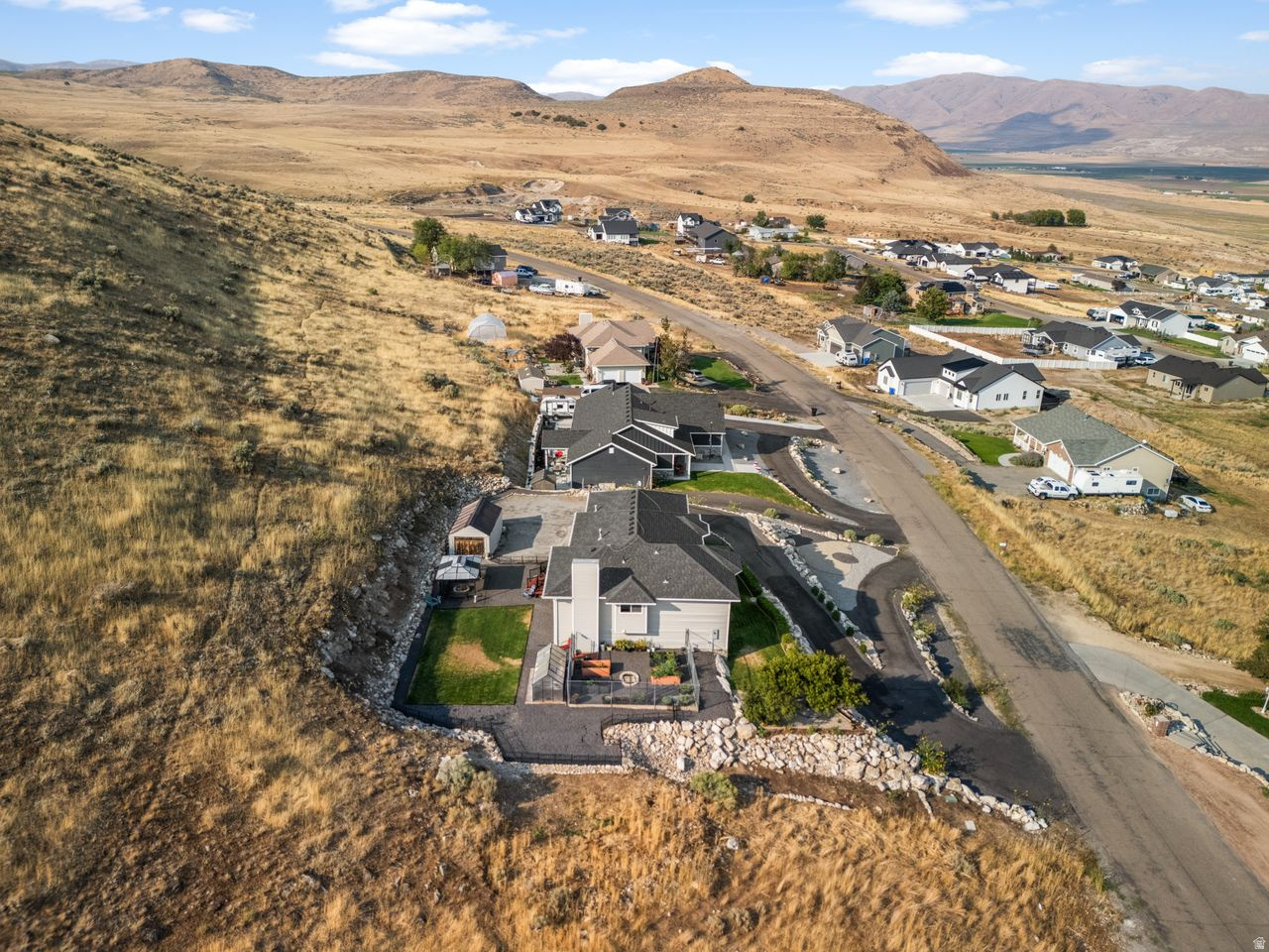 main property photo 33