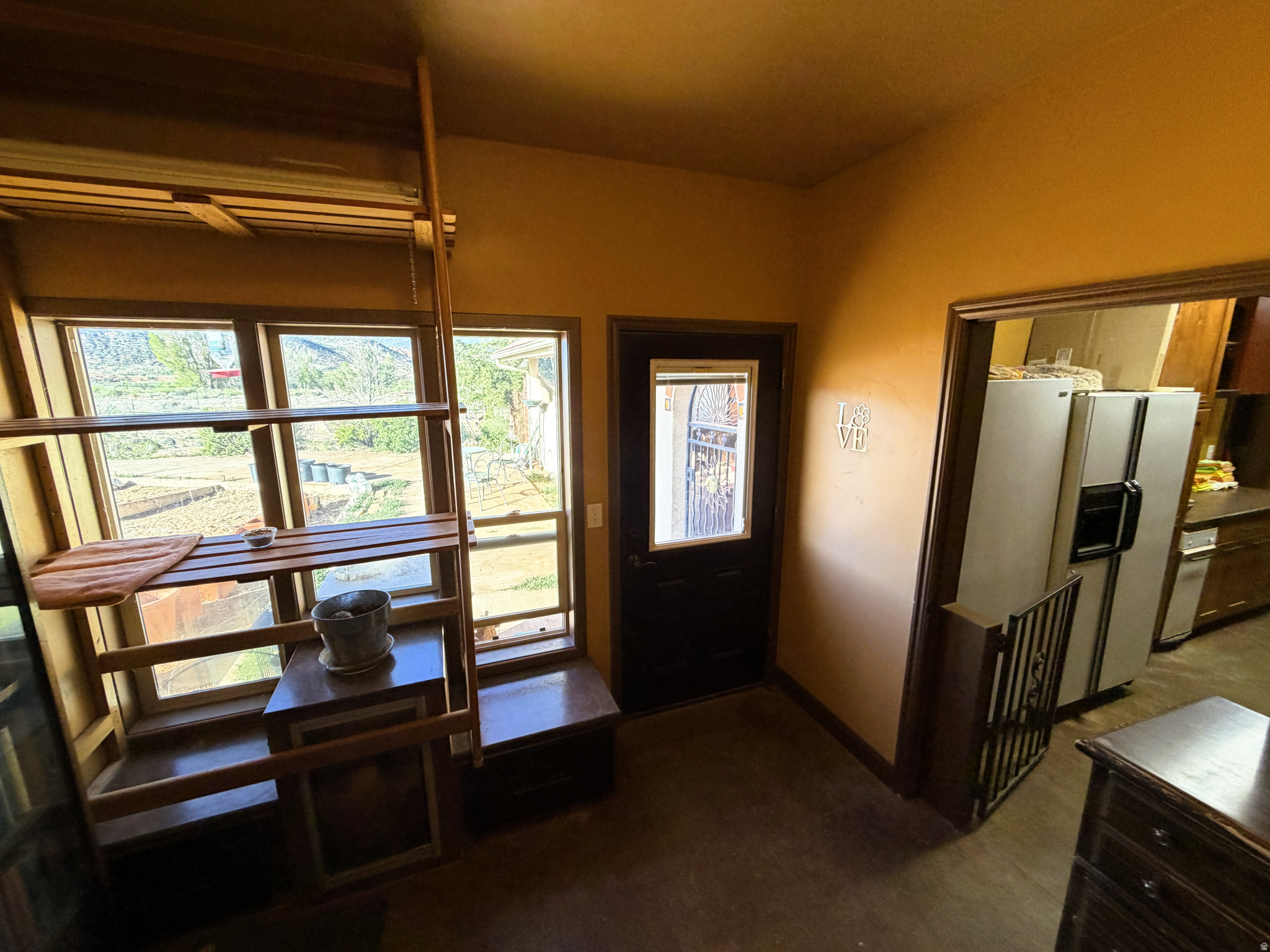 main property photo 16