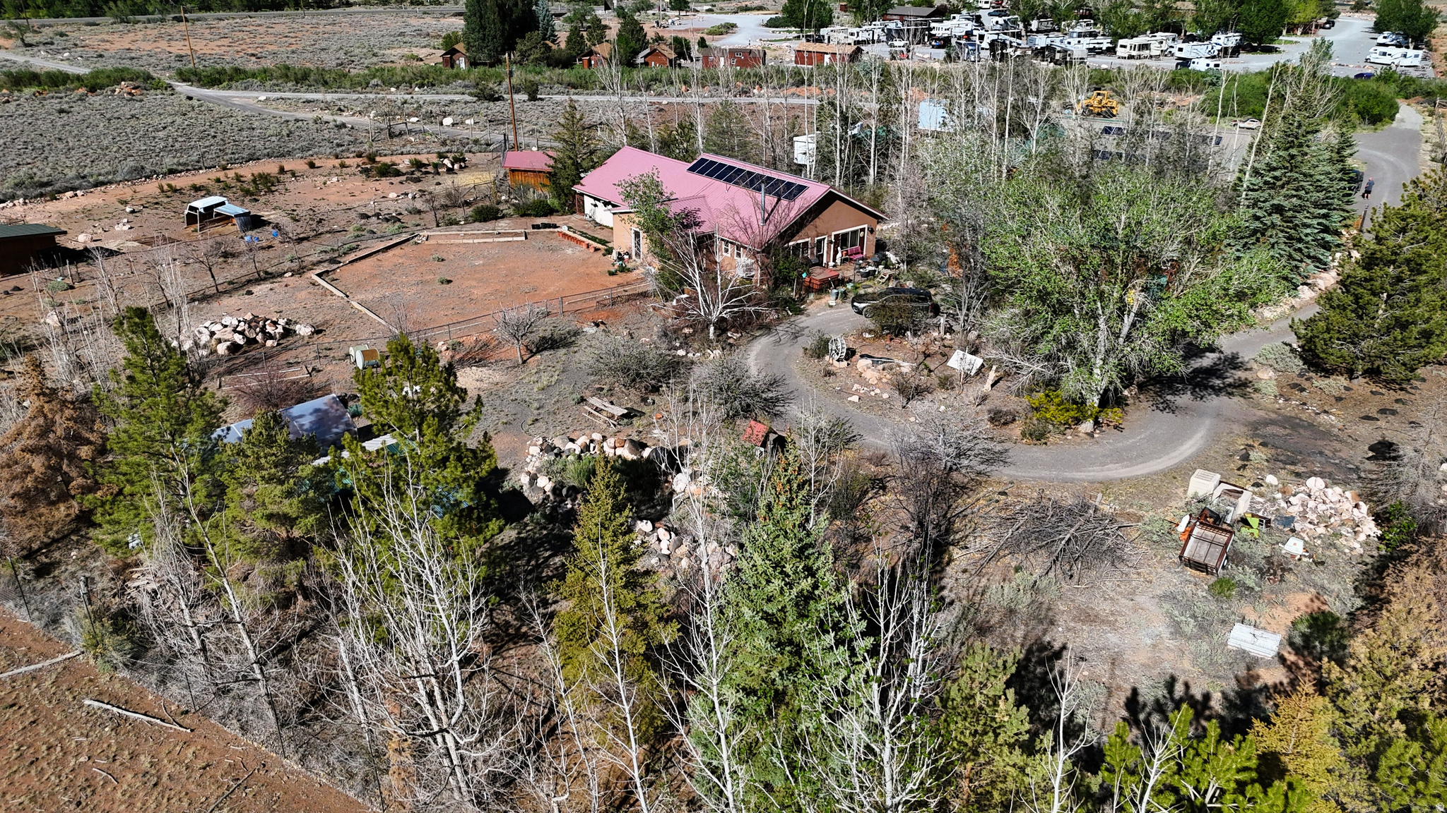 main property photo 40