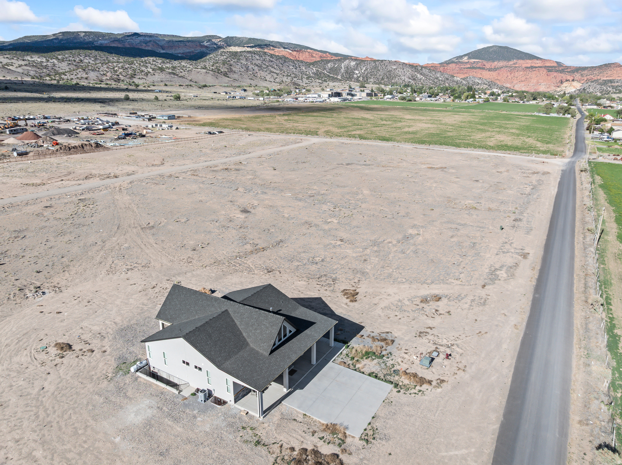 main property photo 49