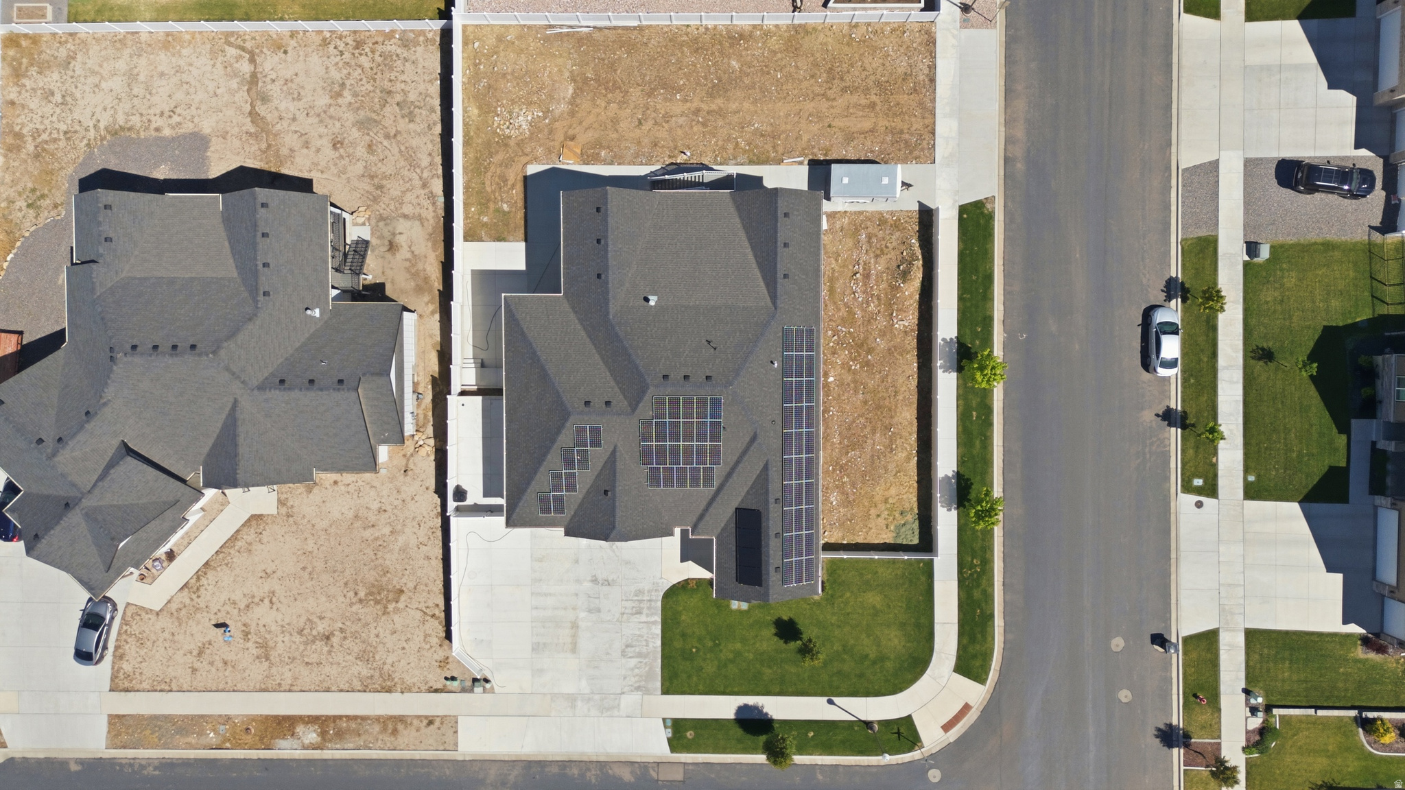 main property photo 41