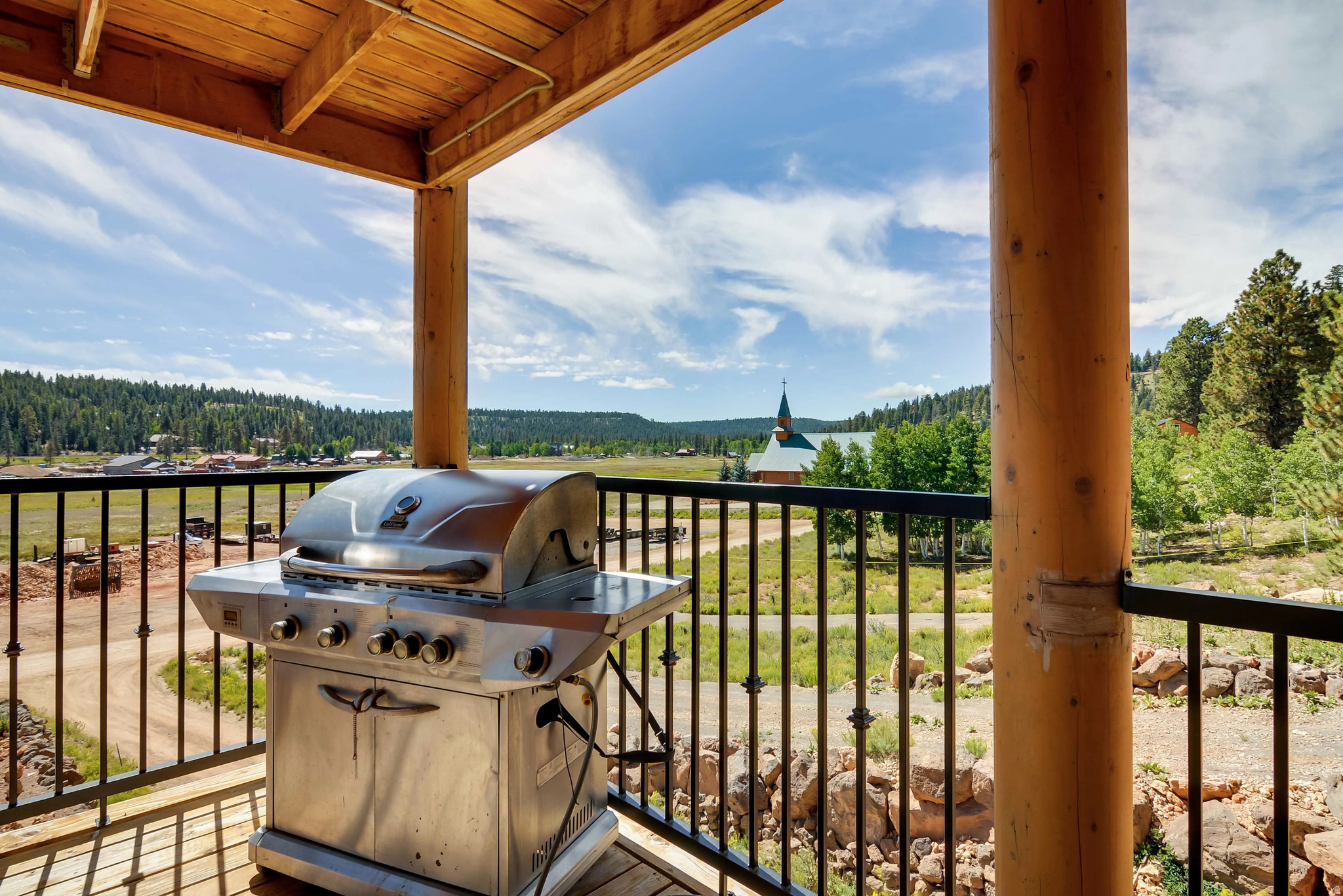 main property photo 51