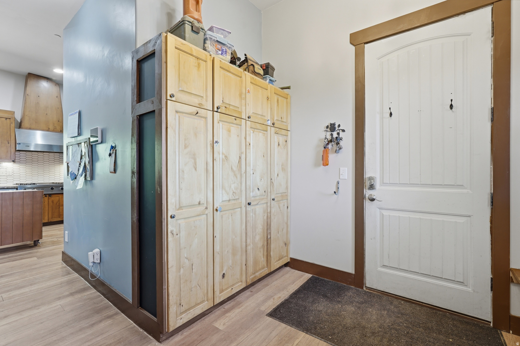 main property photo 18