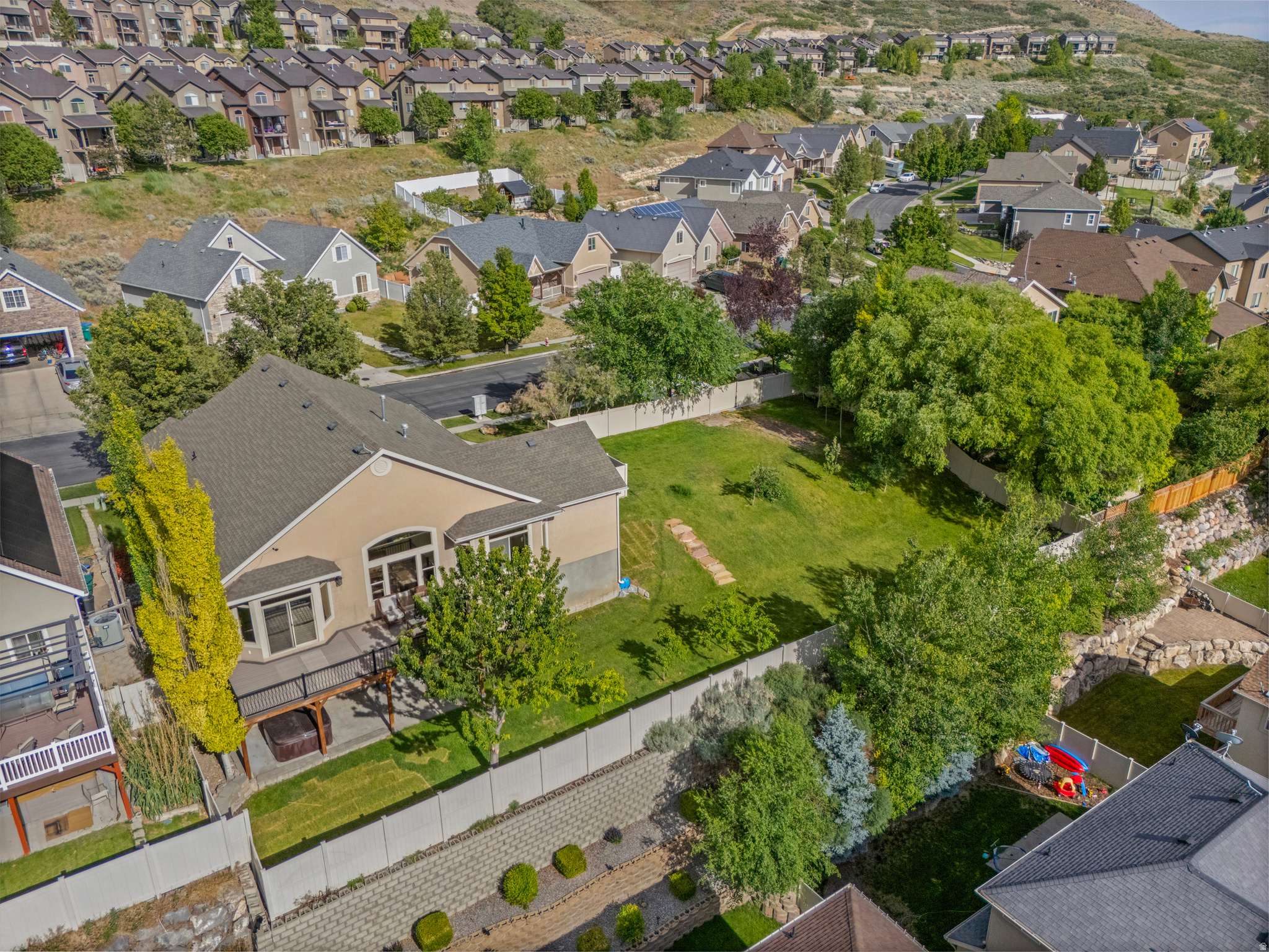 main property photo 85