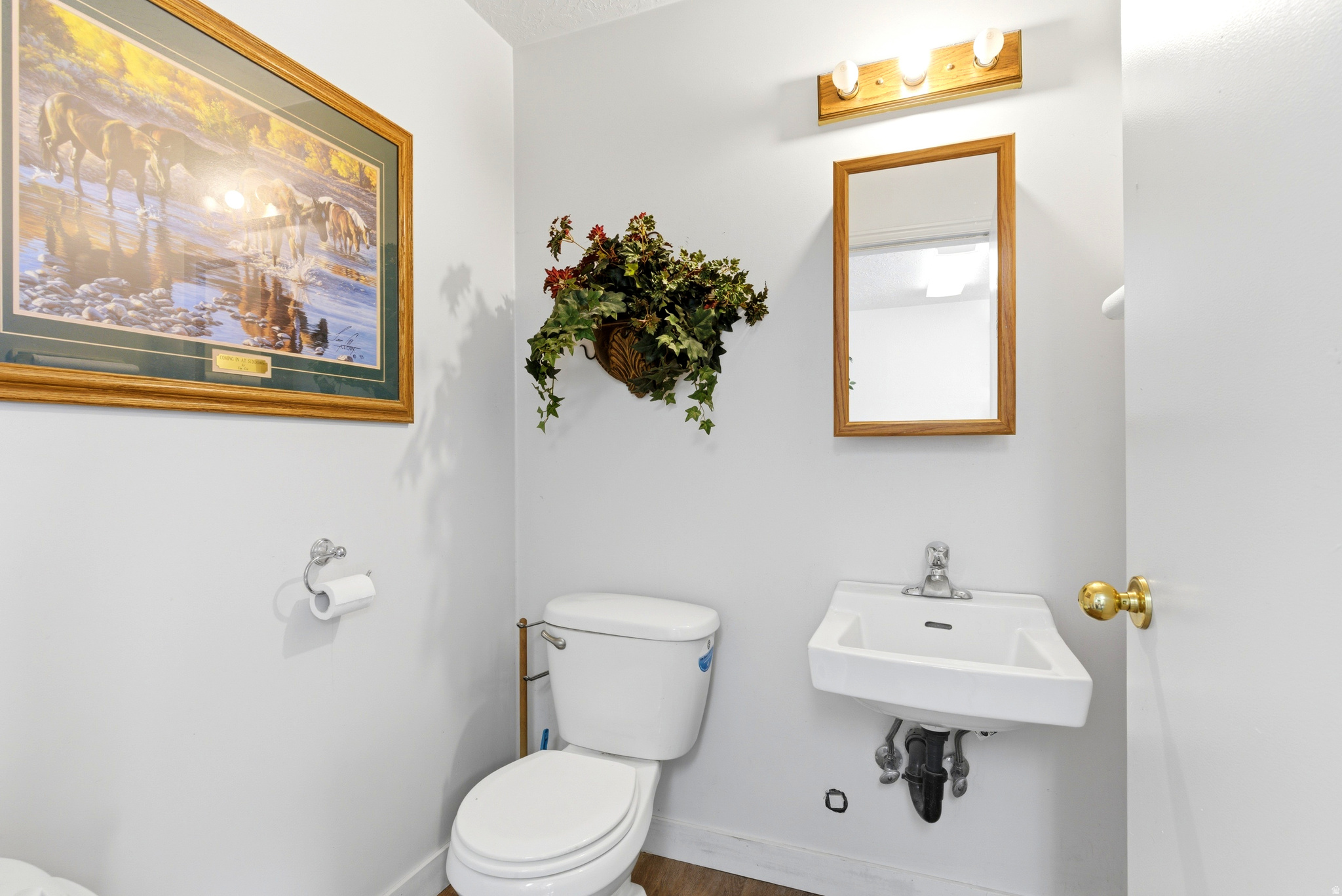 main property photo 11