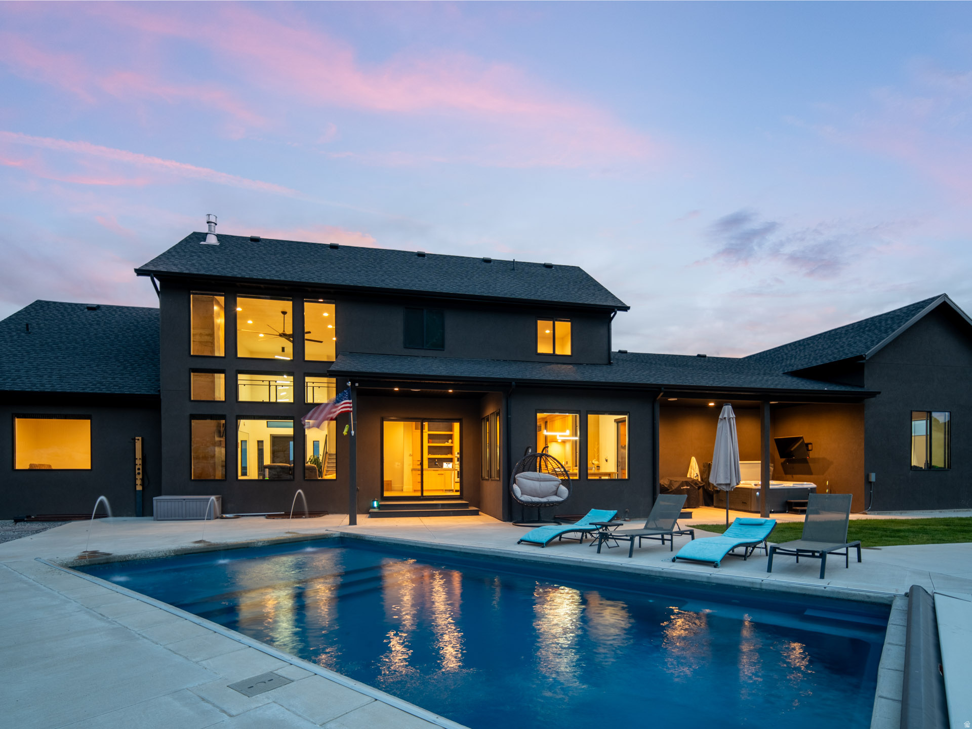 main property photo 54