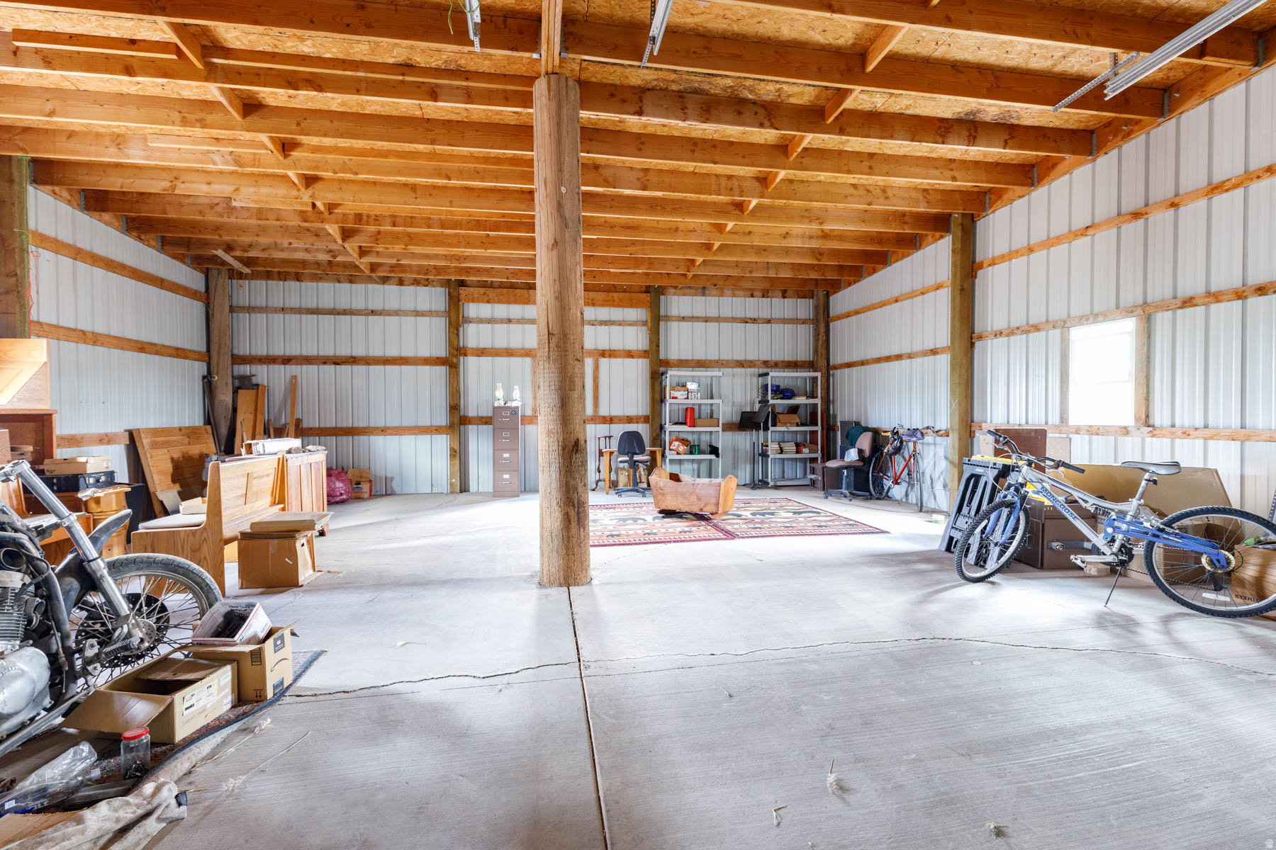 main property photo 54