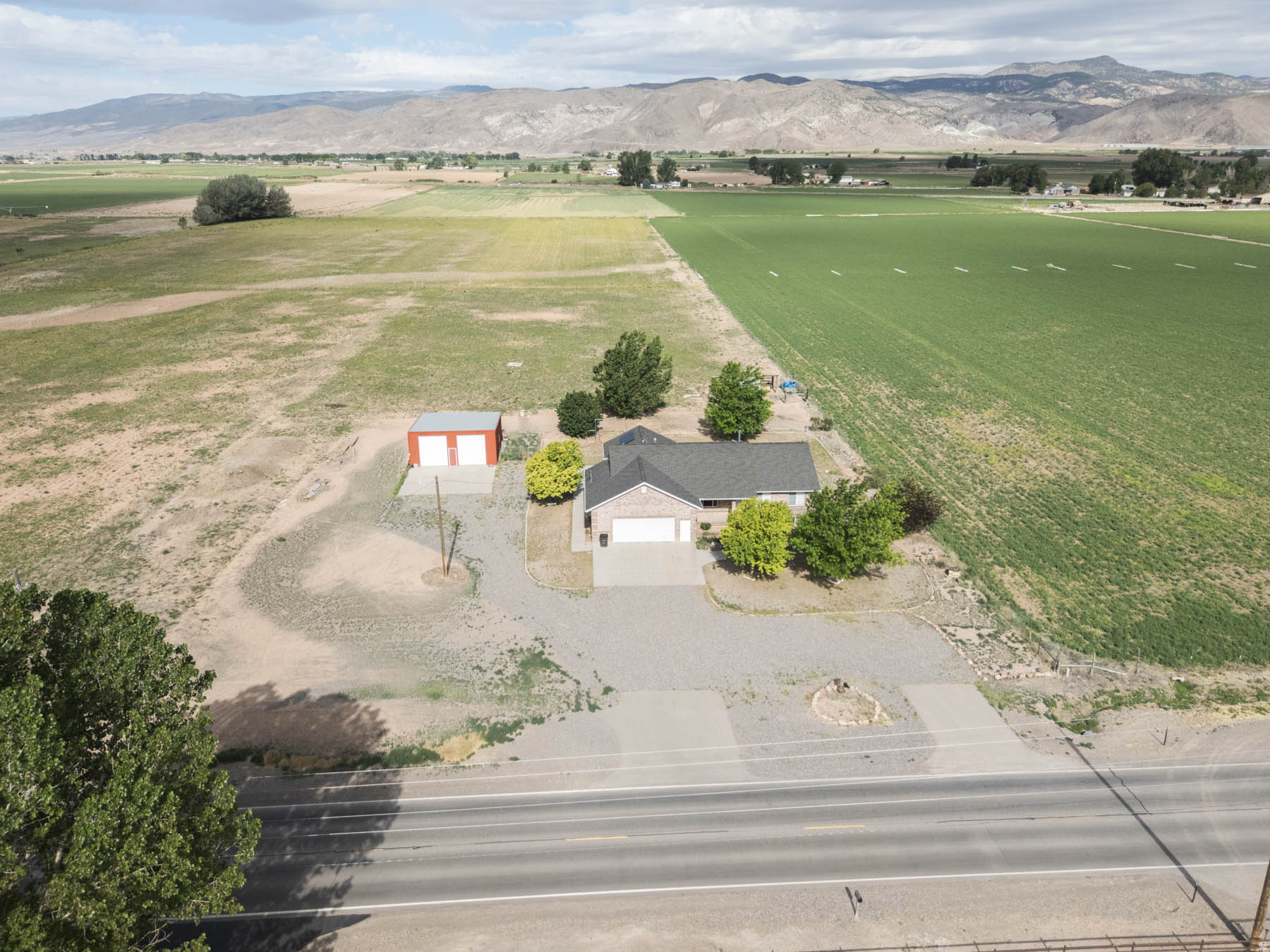 main property photo 60