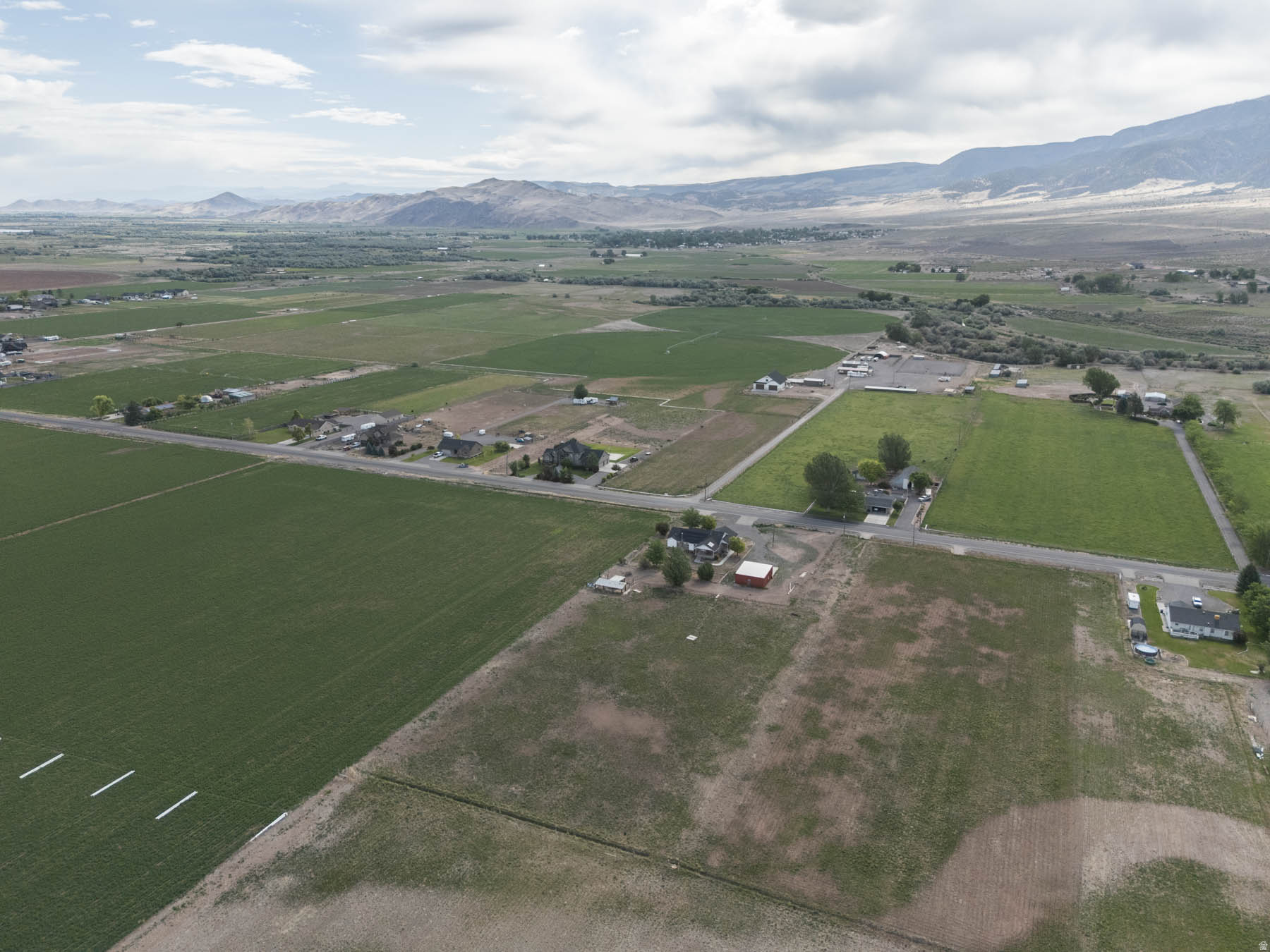 main property photo 68