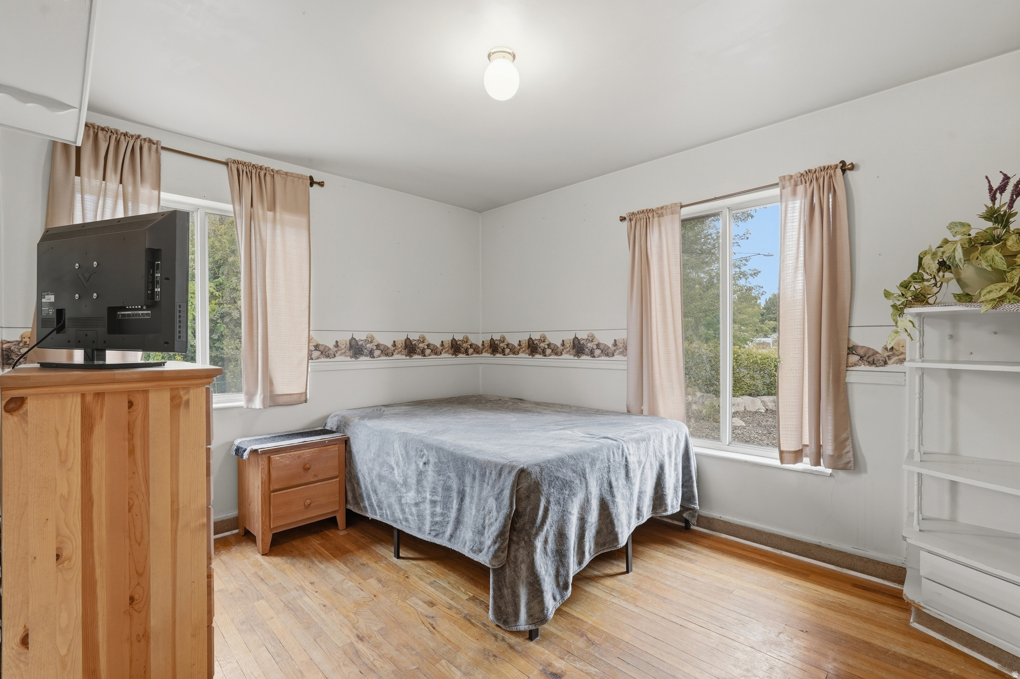 main property photo 18