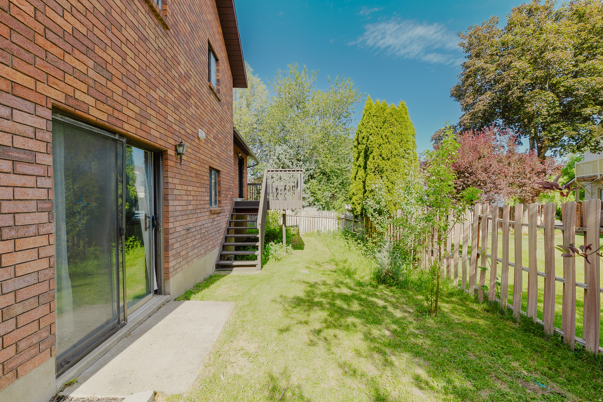 main property photo 40