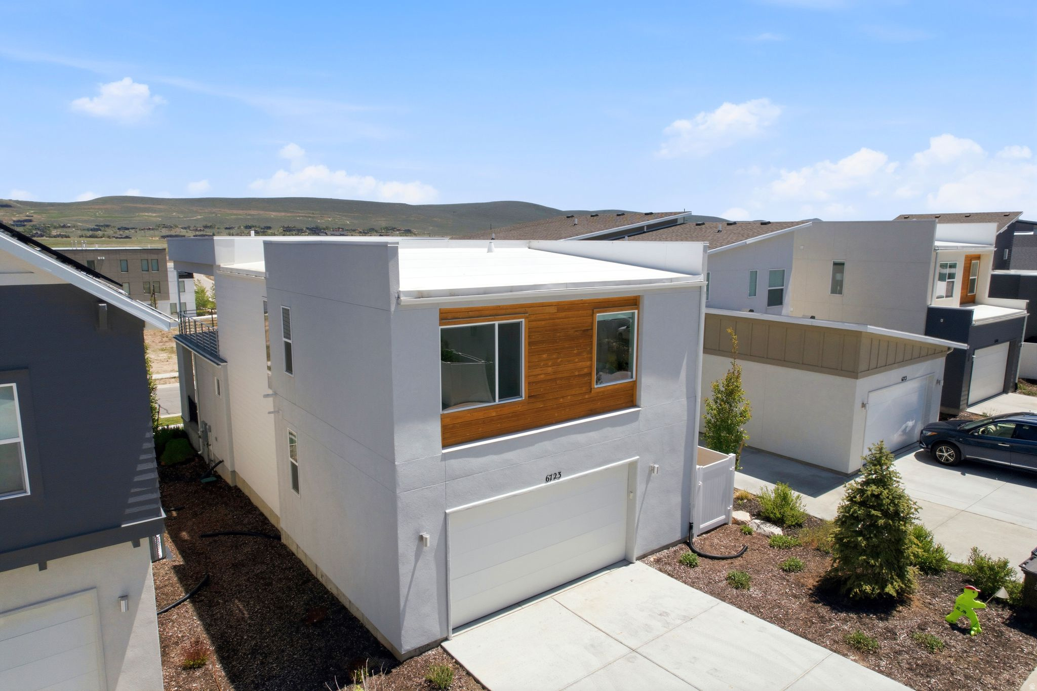 main property photo 46