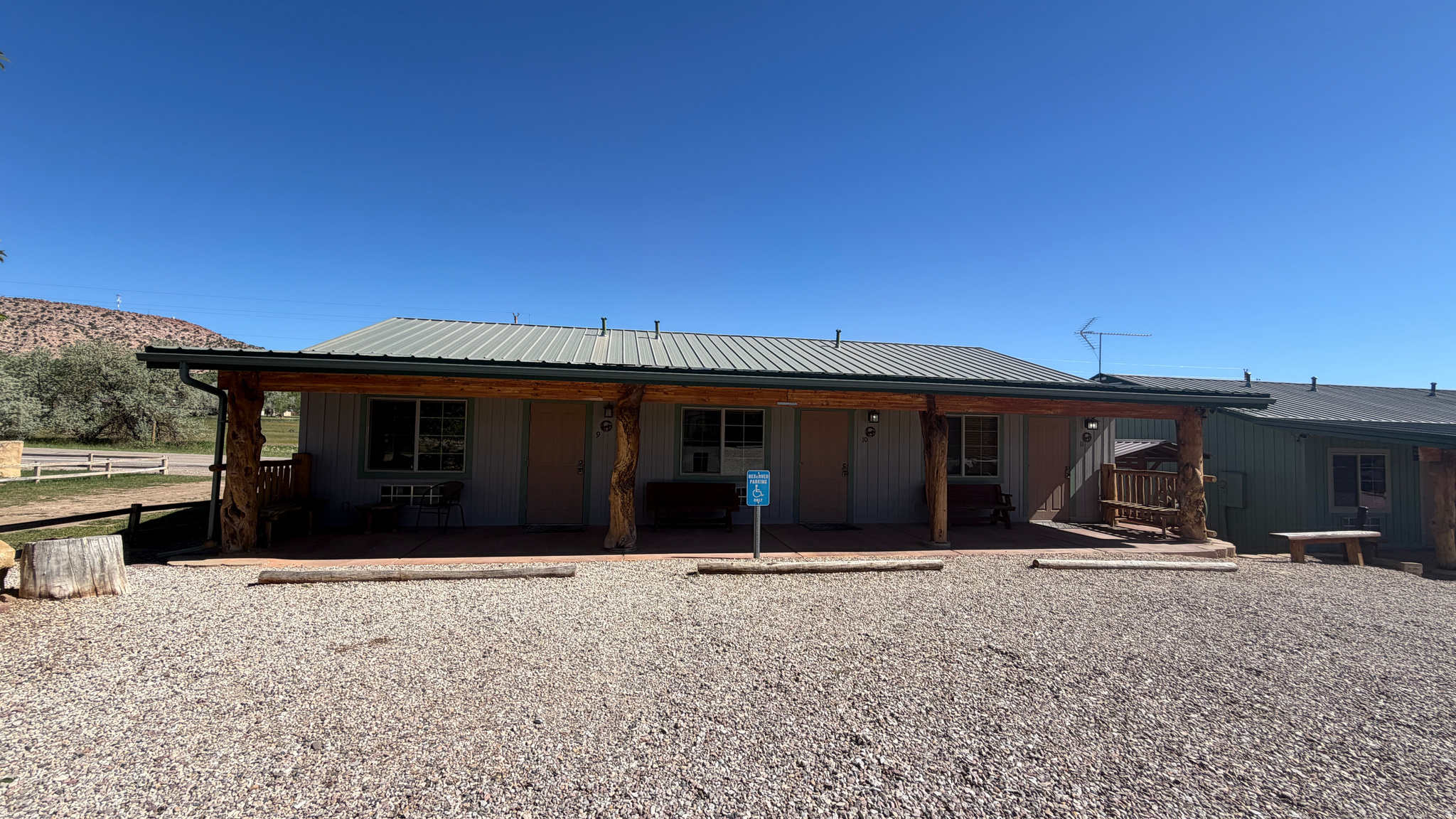 main property photo 16