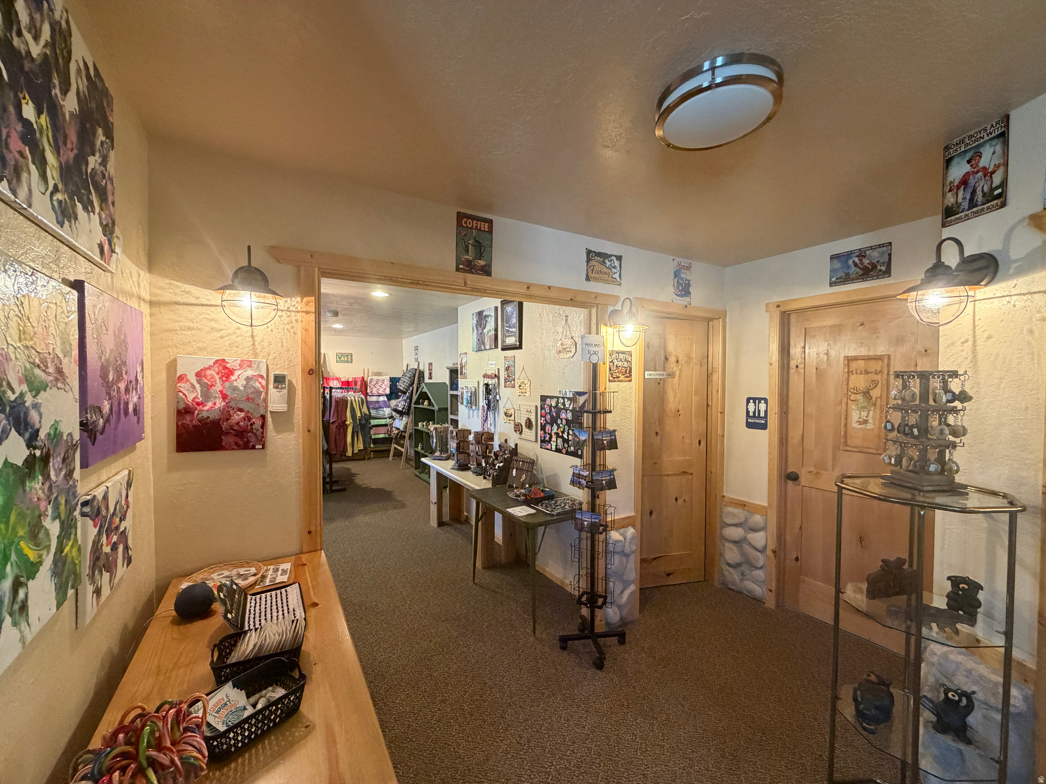 main property photo 36