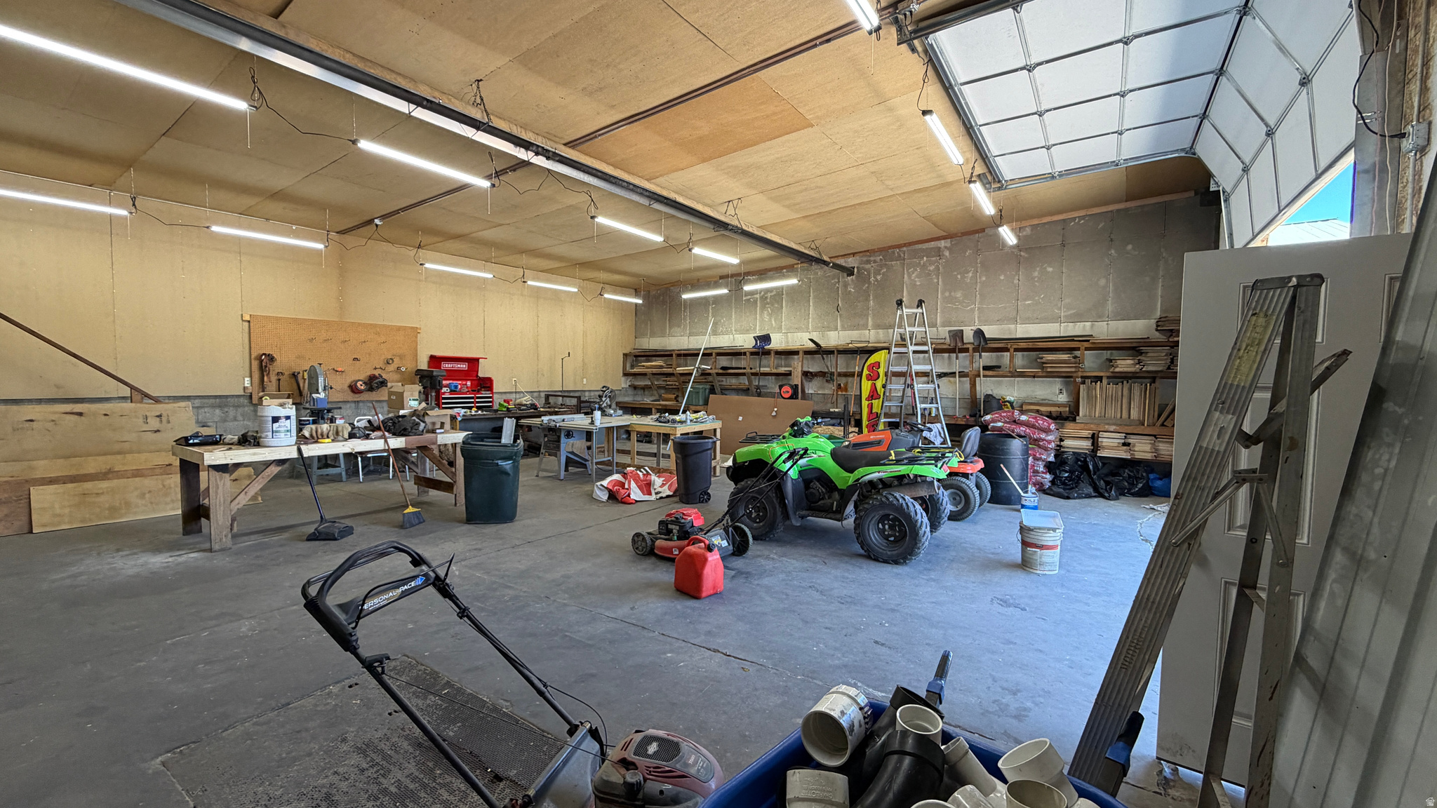 main property photo 60