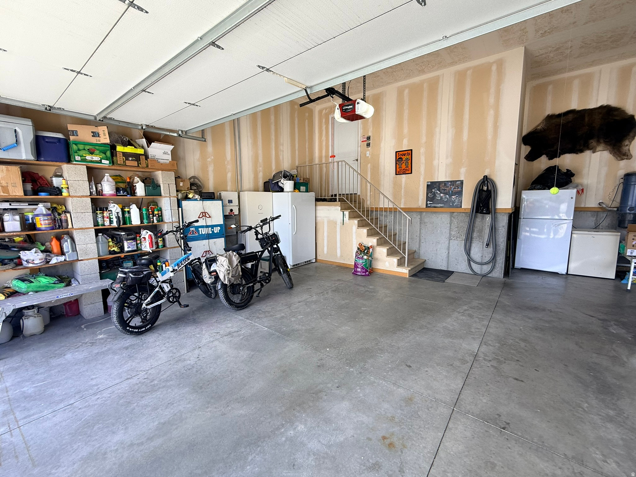 main property photo 47