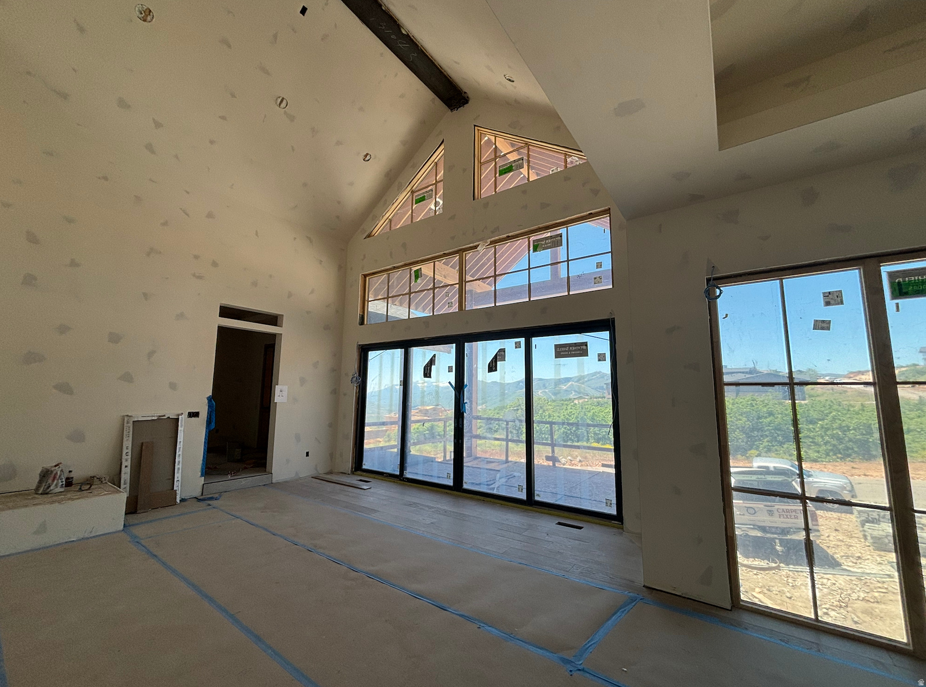 main property photo 7