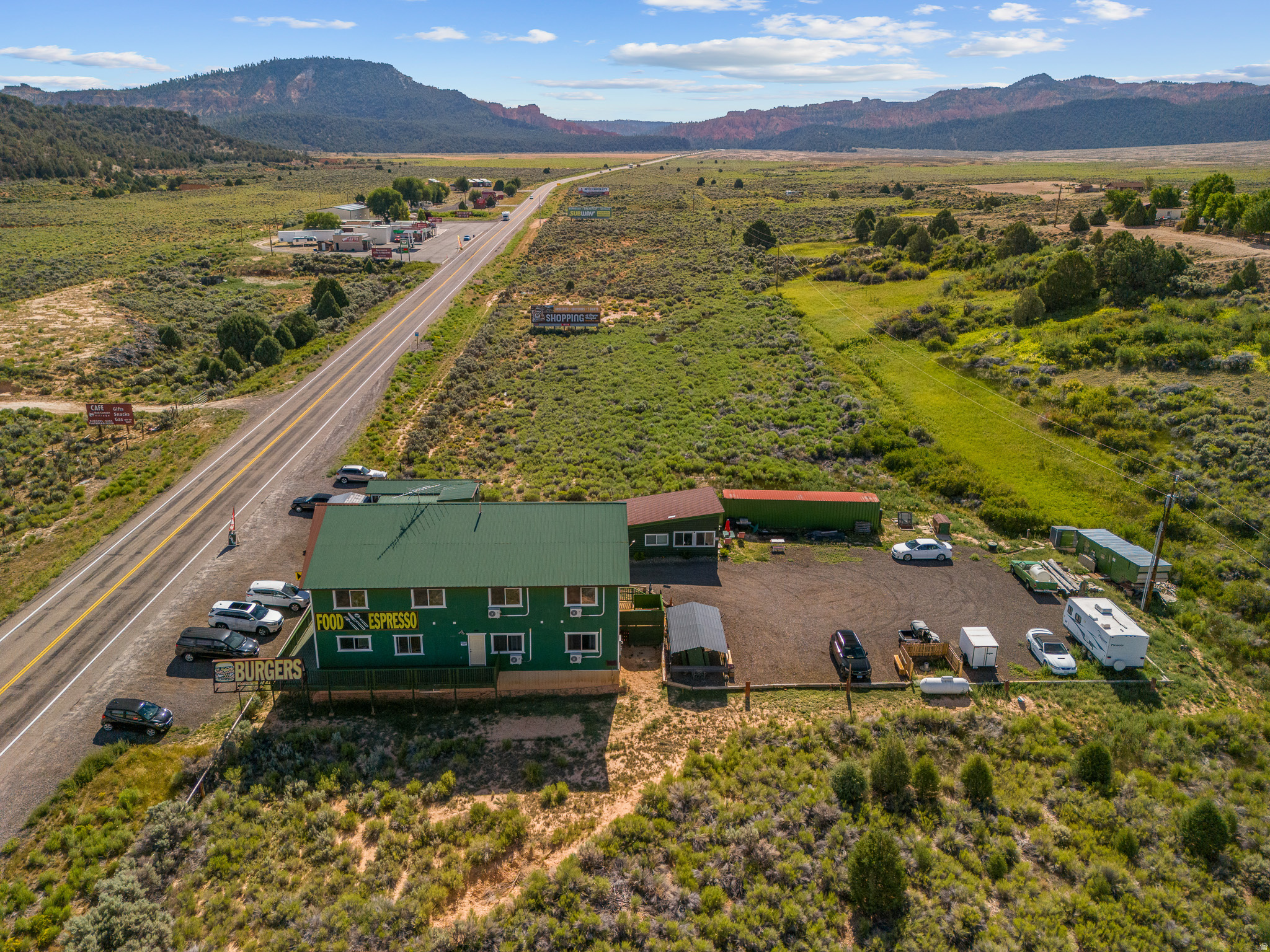 main property photo 4