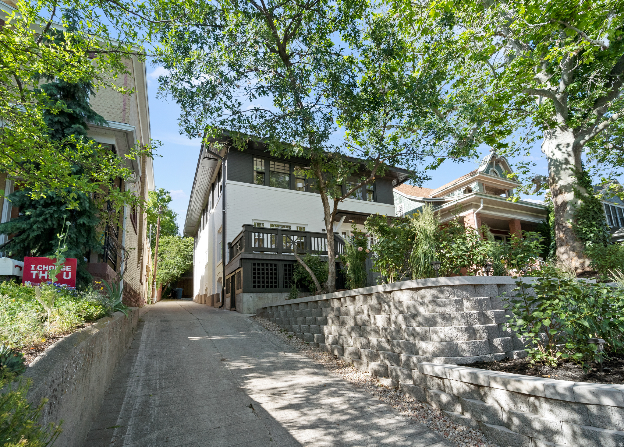 main property photo 65