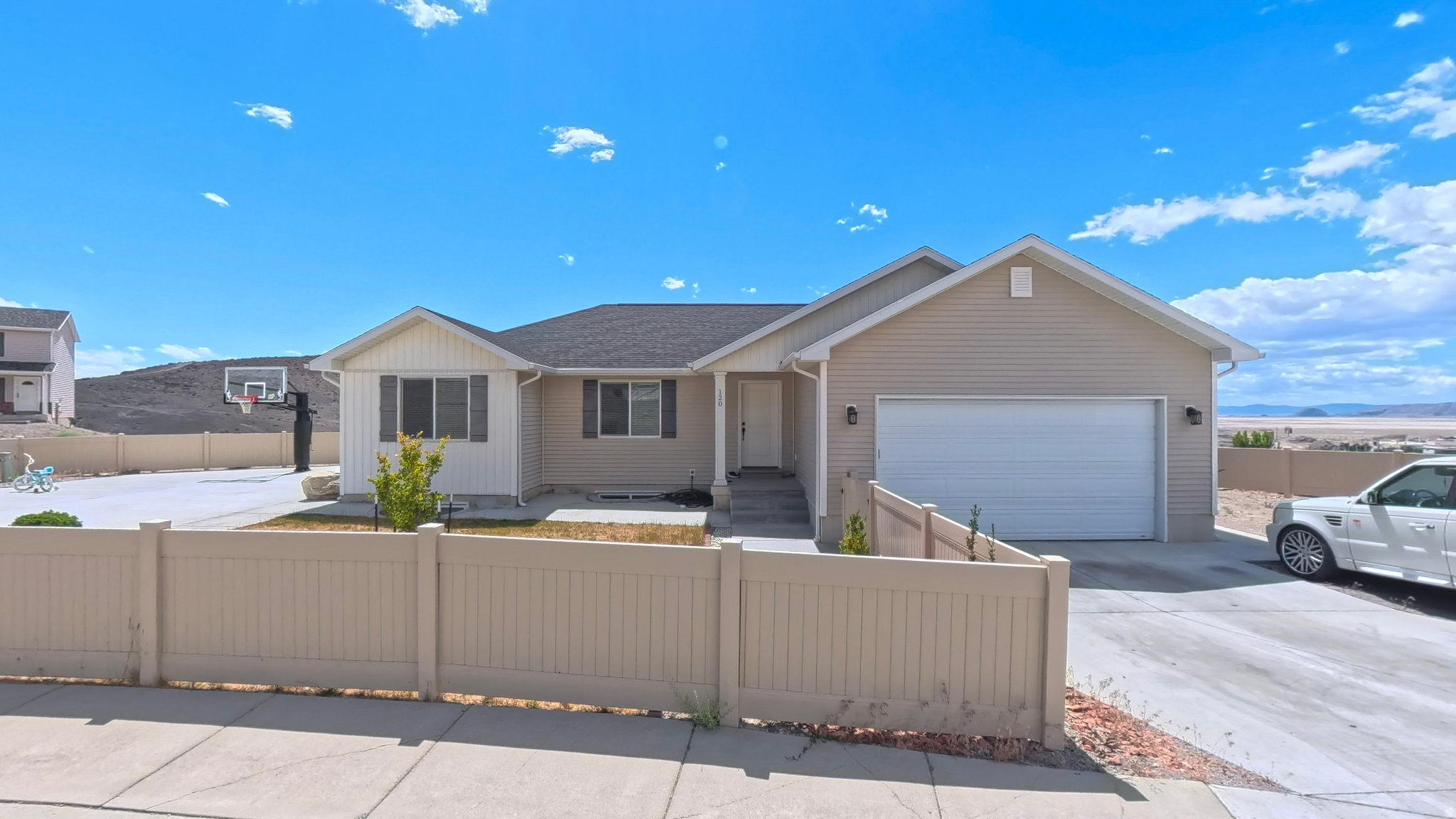 main property photo 67