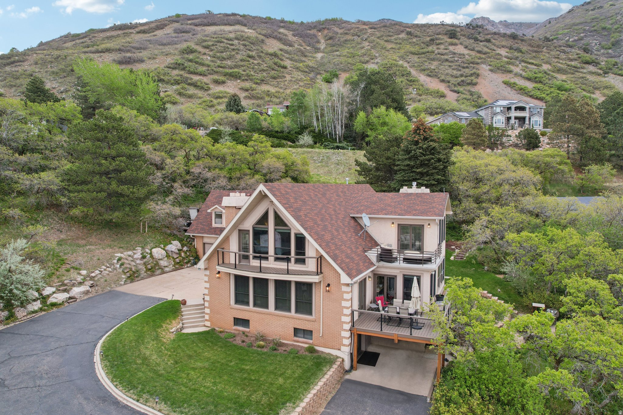 main property photo 99