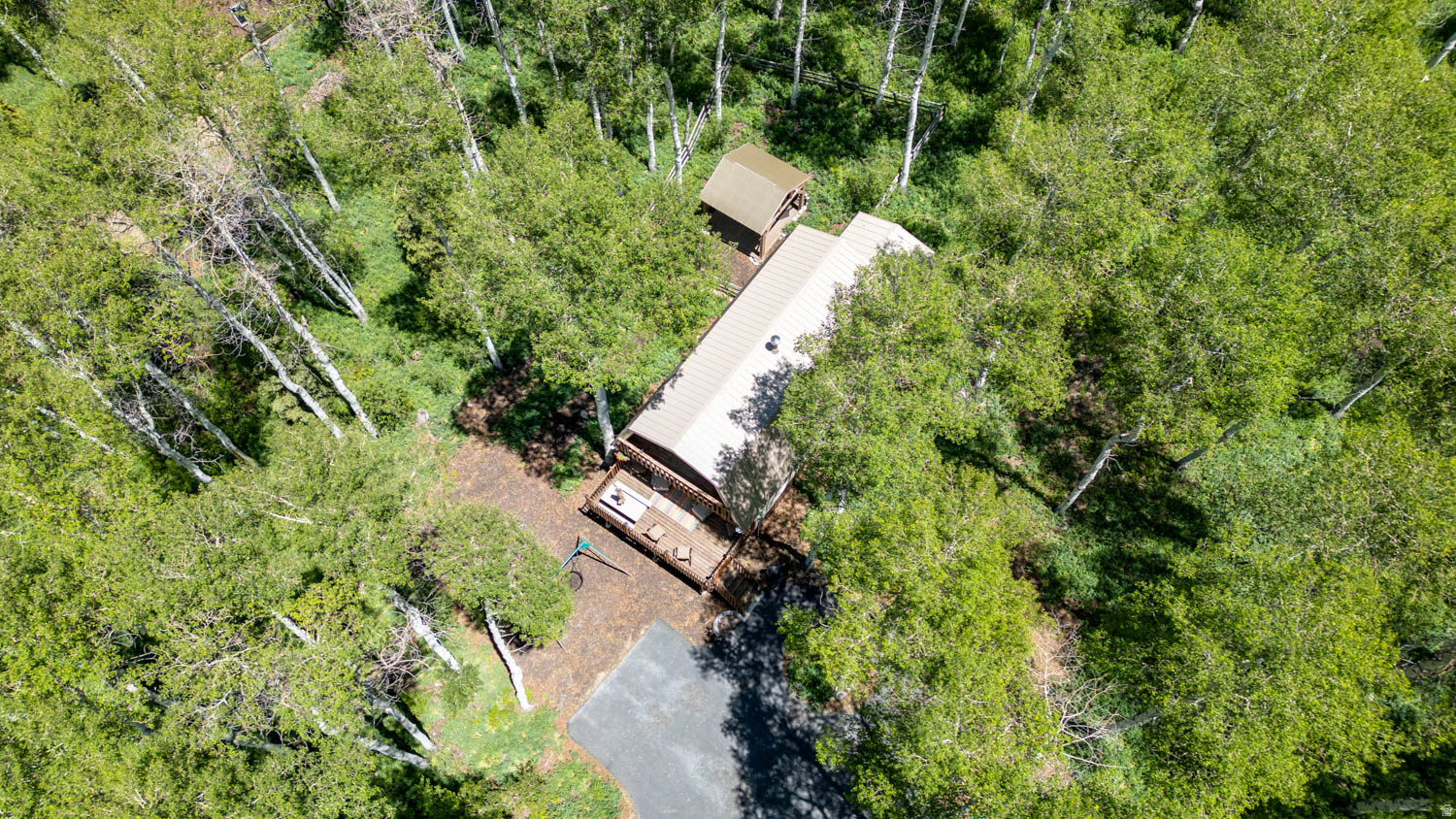 main property photo 38