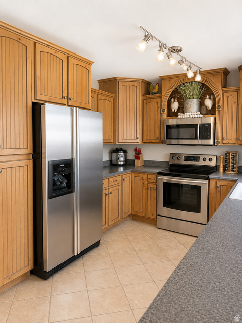 main property photo 7