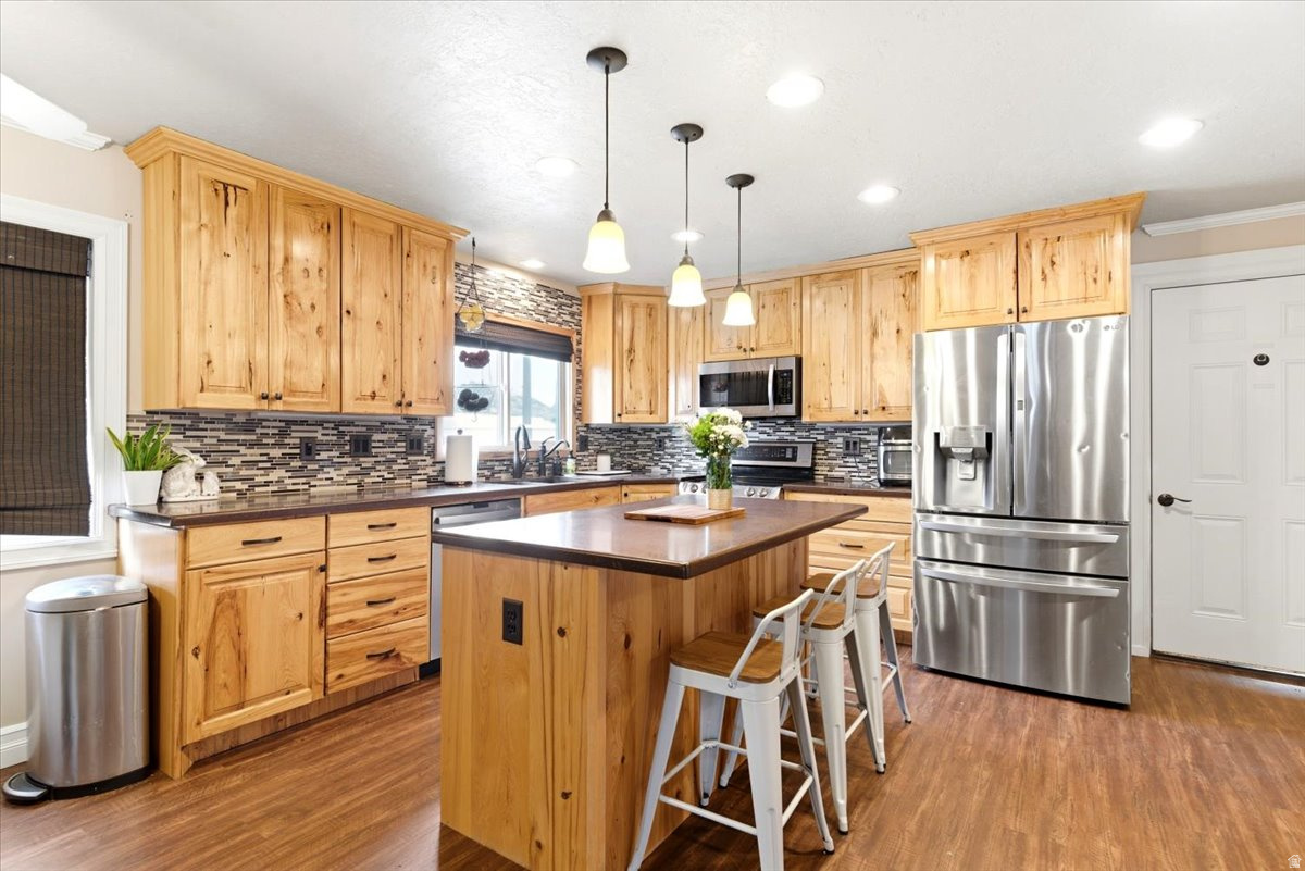 main property photo 3