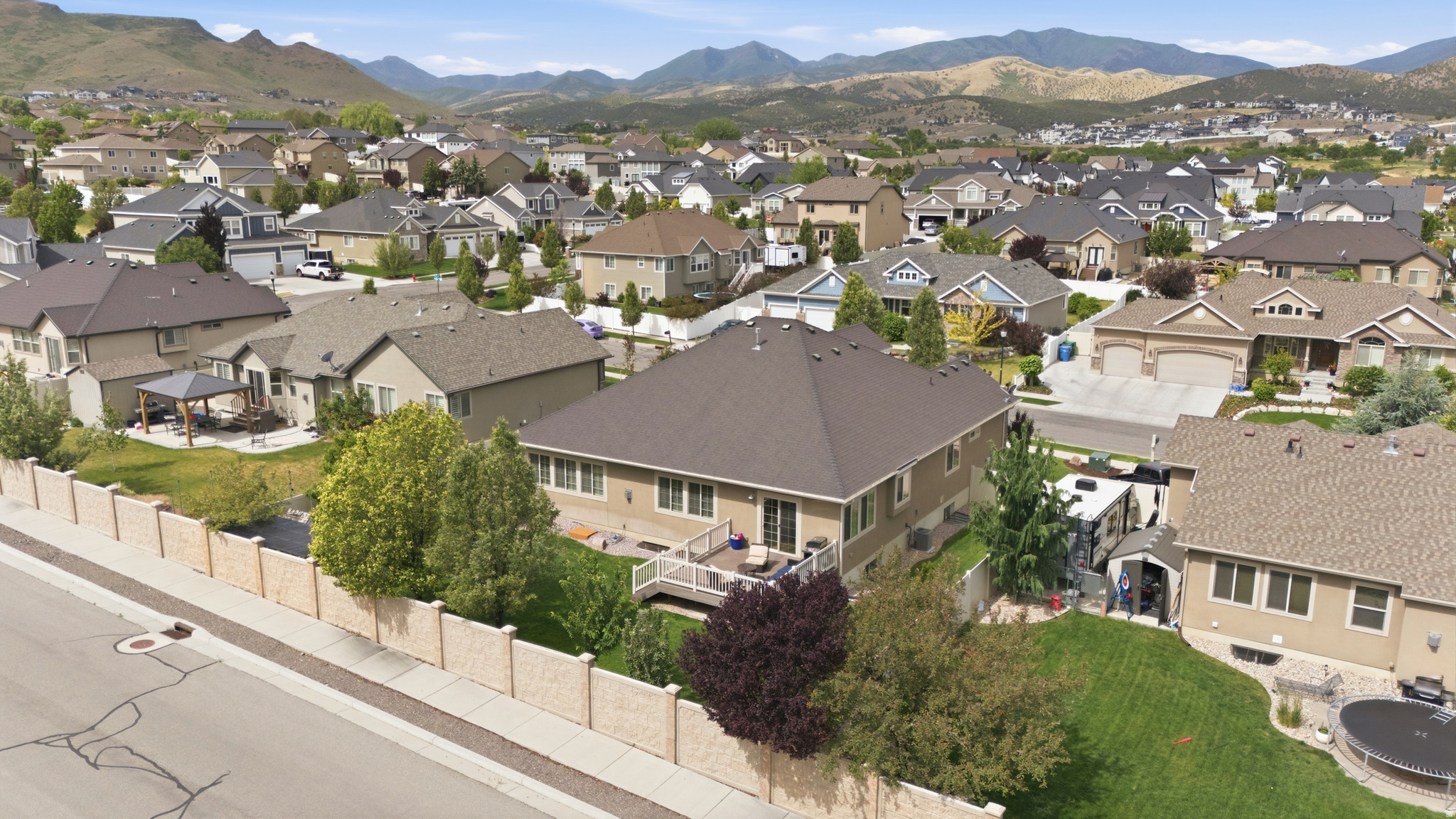 main property photo 61