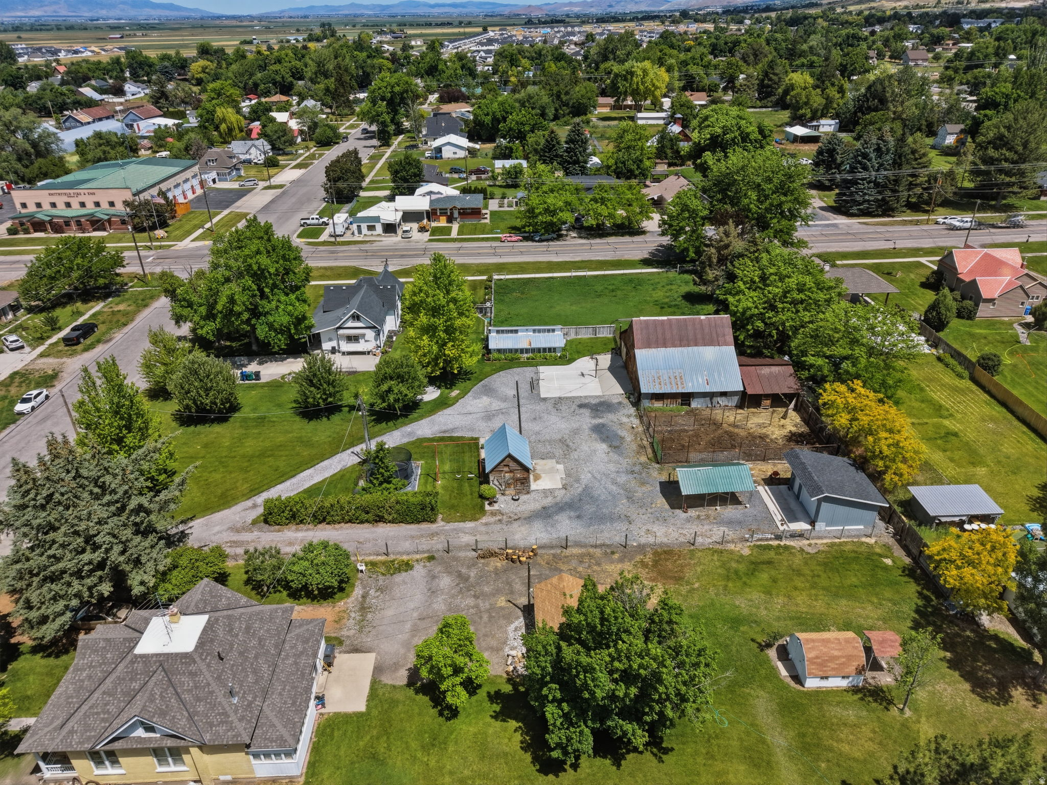main property photo 59