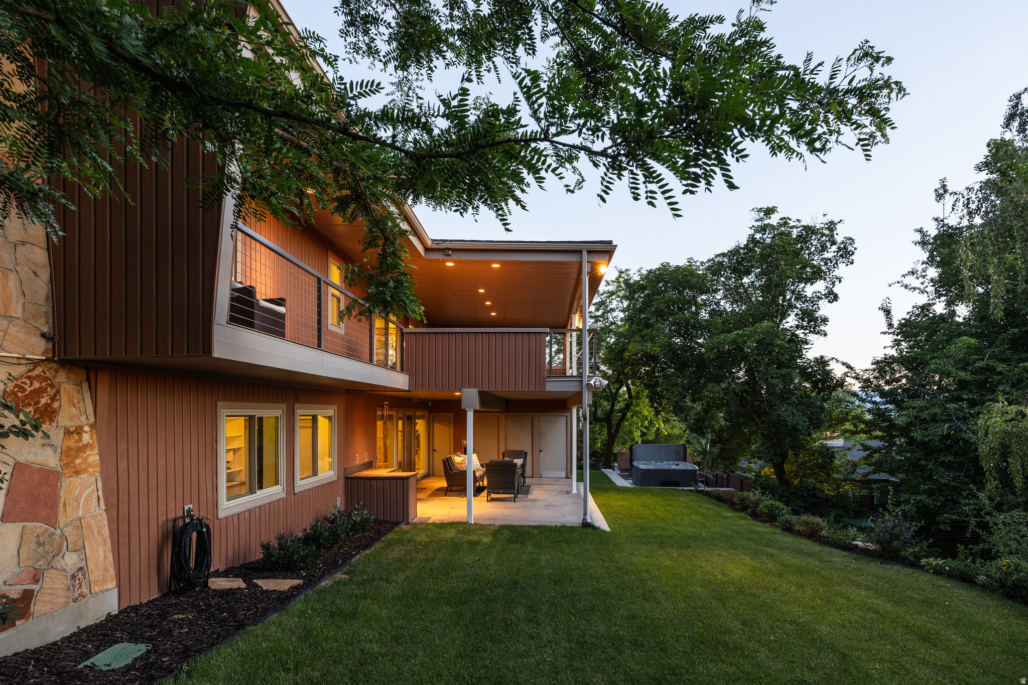 main property photo 49