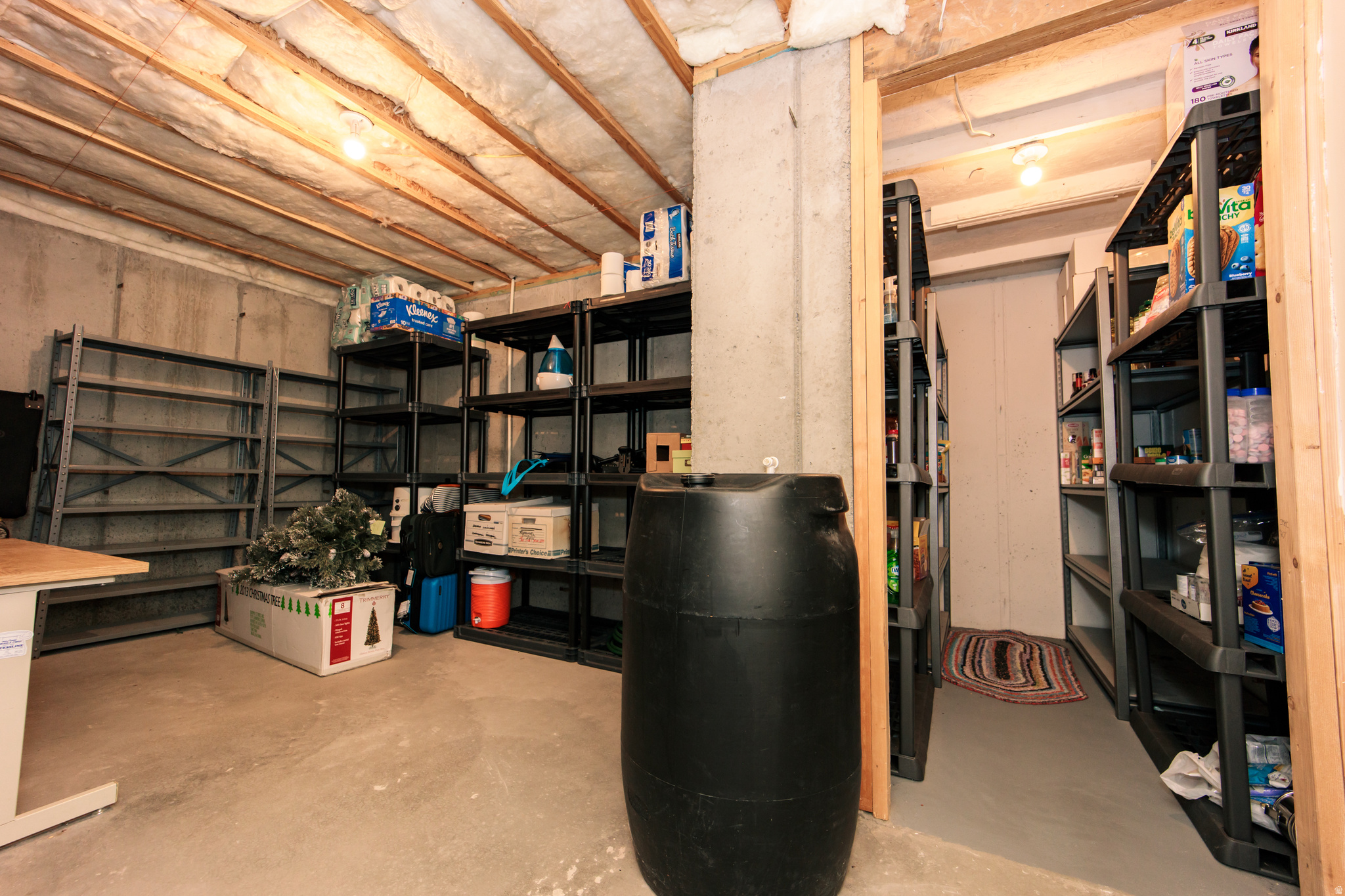 main property photo 36