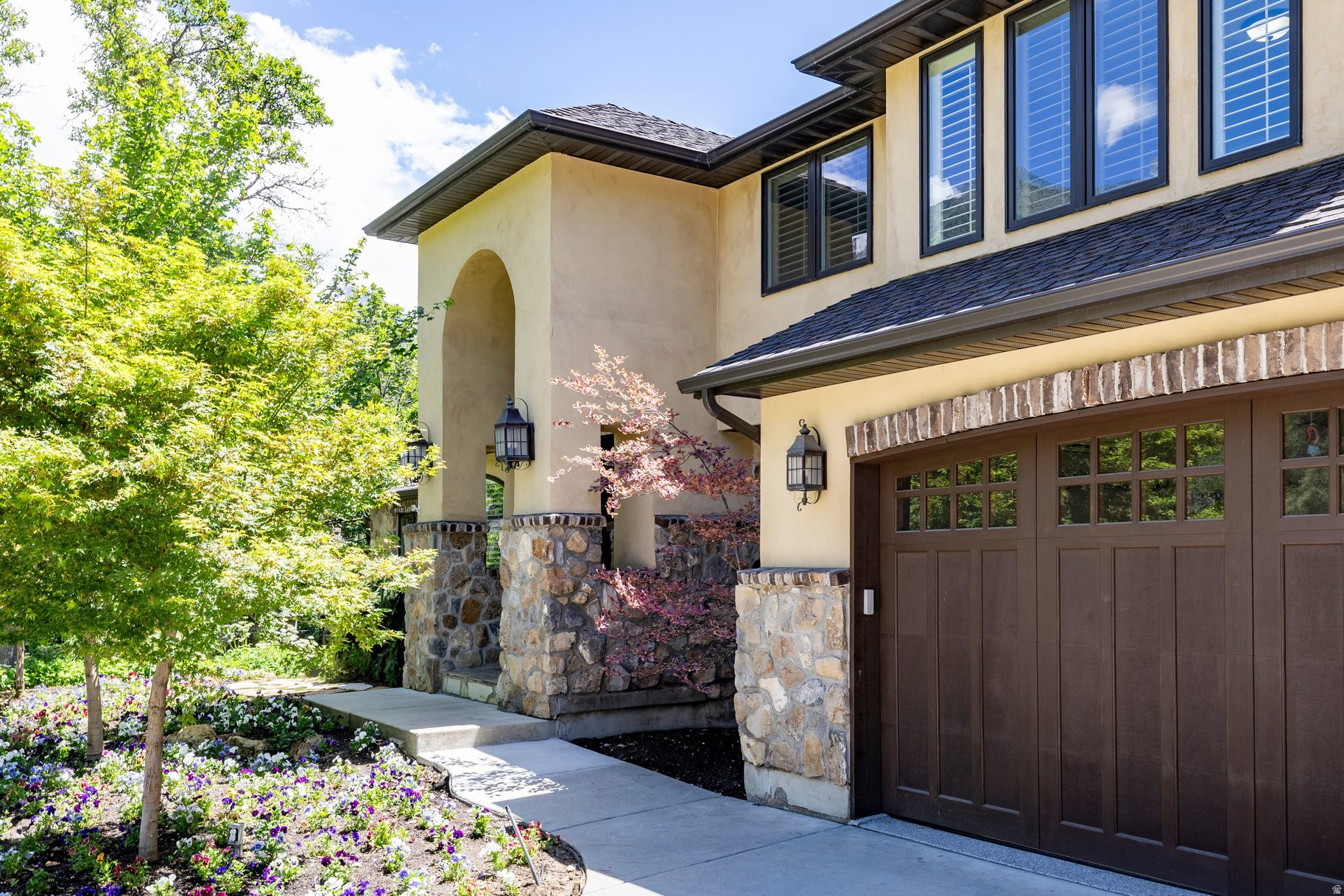 main property photo 67