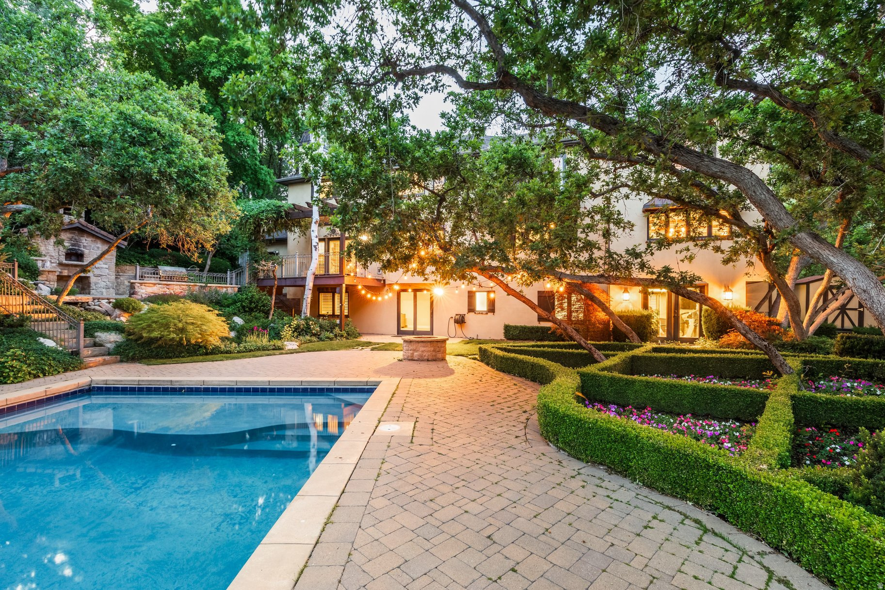 main property photo 78