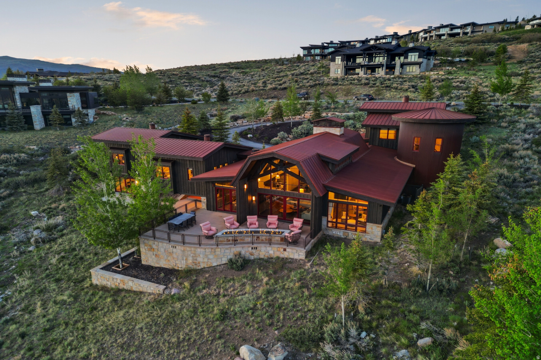 main property photo 78