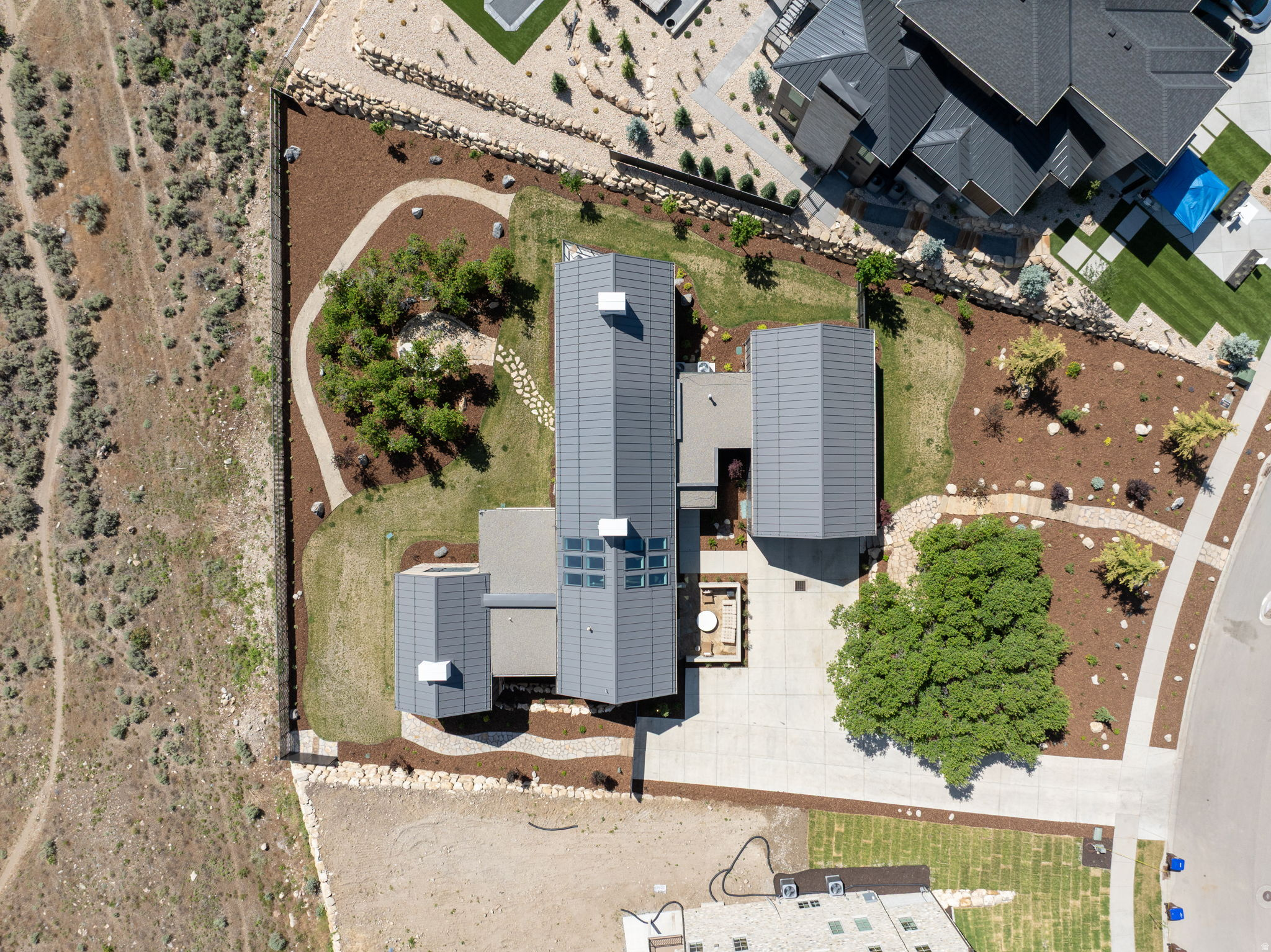 main property photo 42