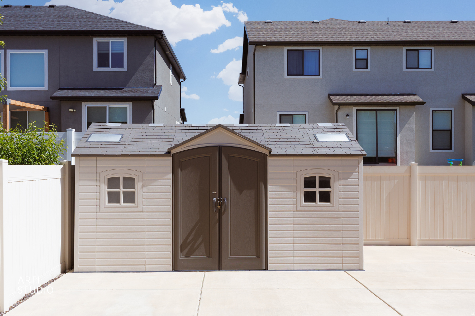 main property photo 40