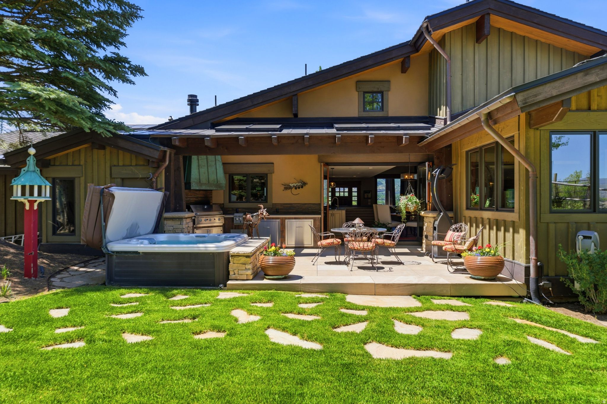 main property photo 81