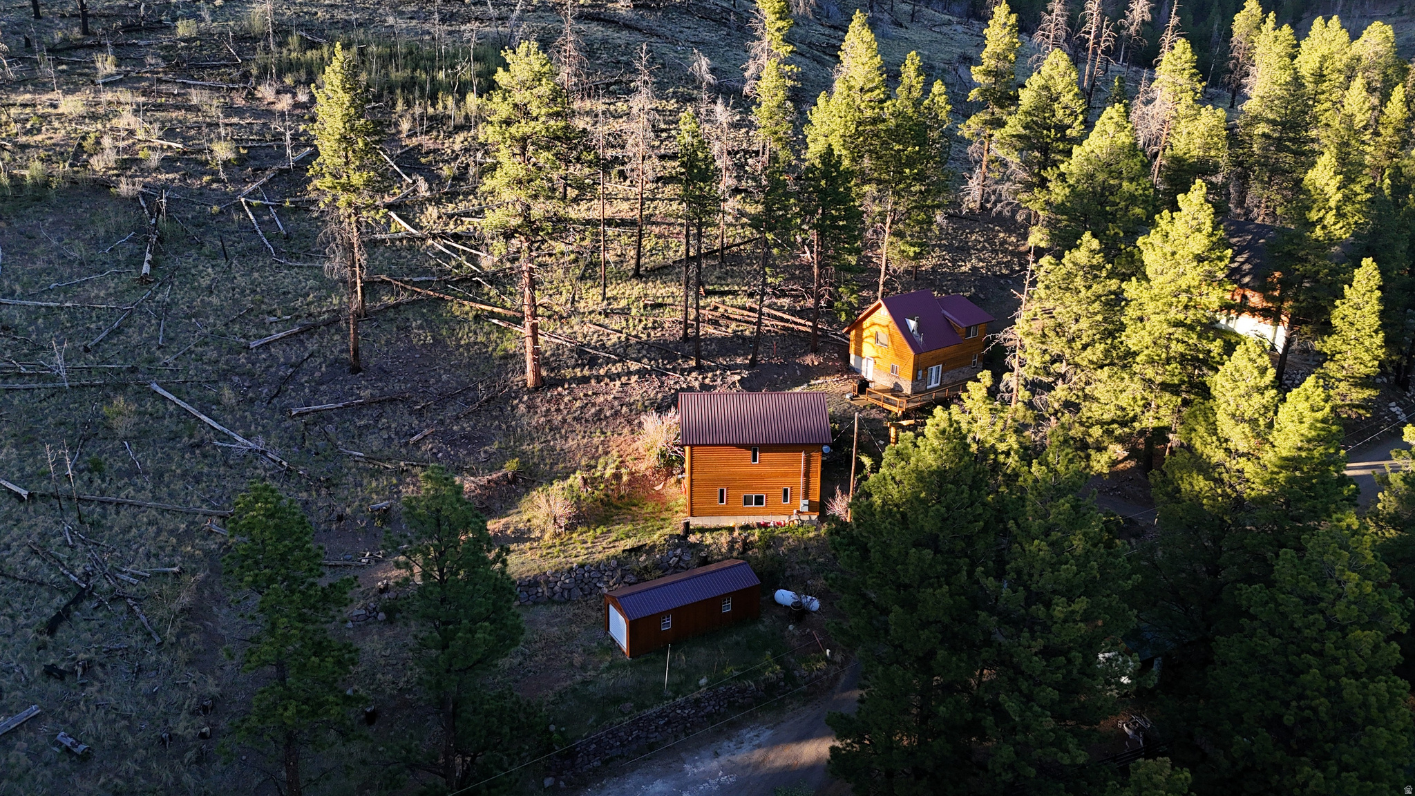 main property photo 33
