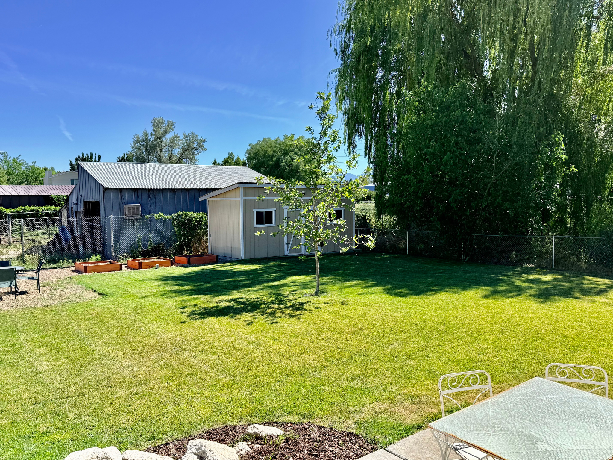 main property photo 24
