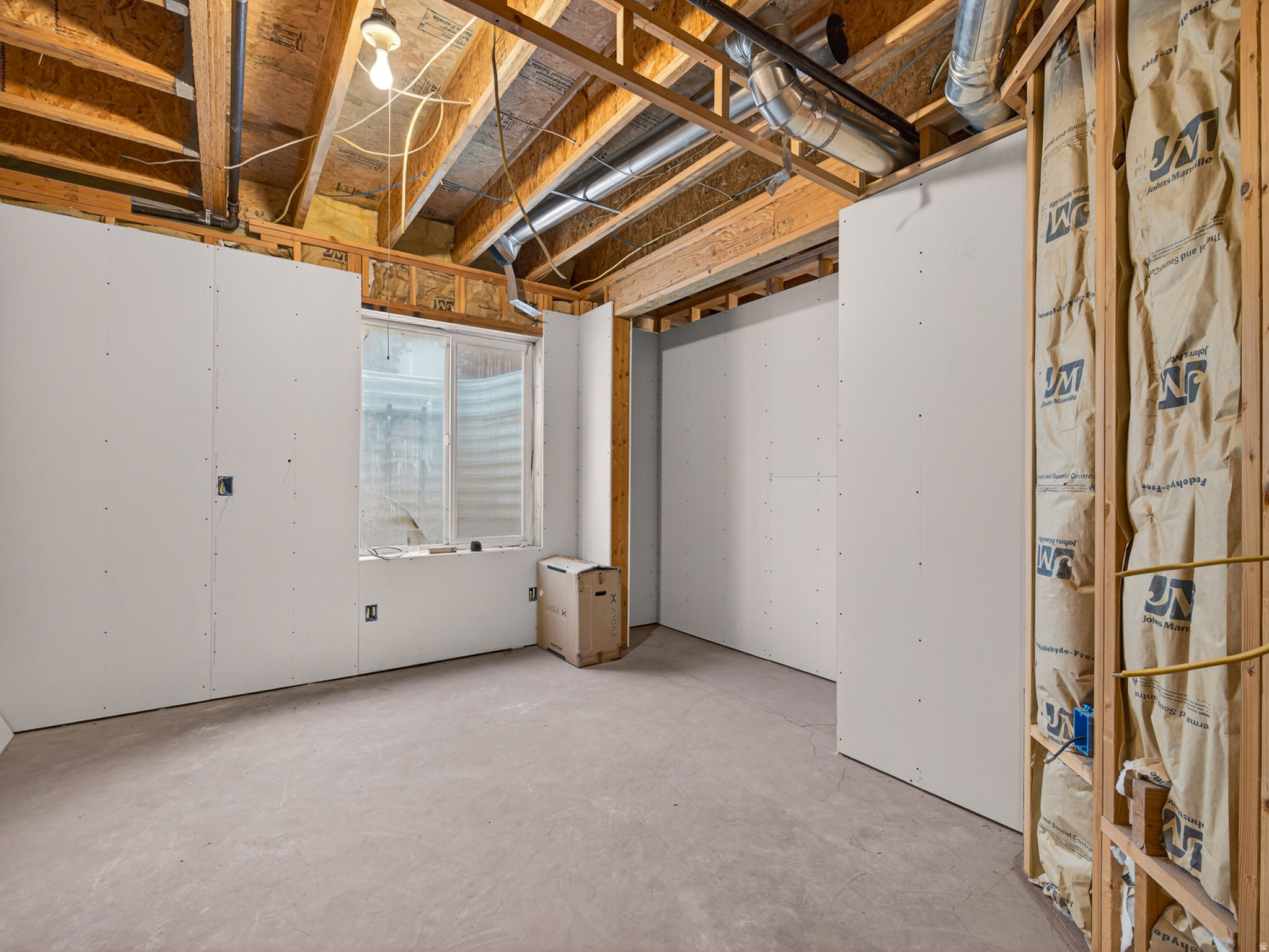 main property photo 54