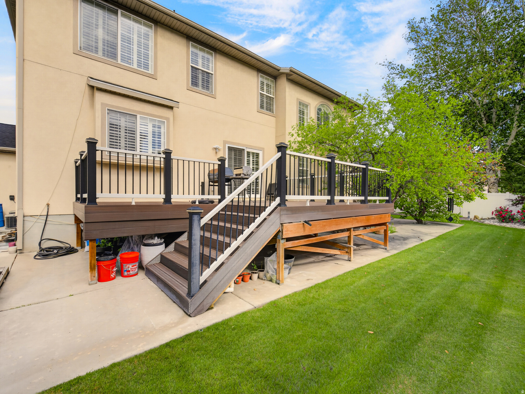 main property photo 60