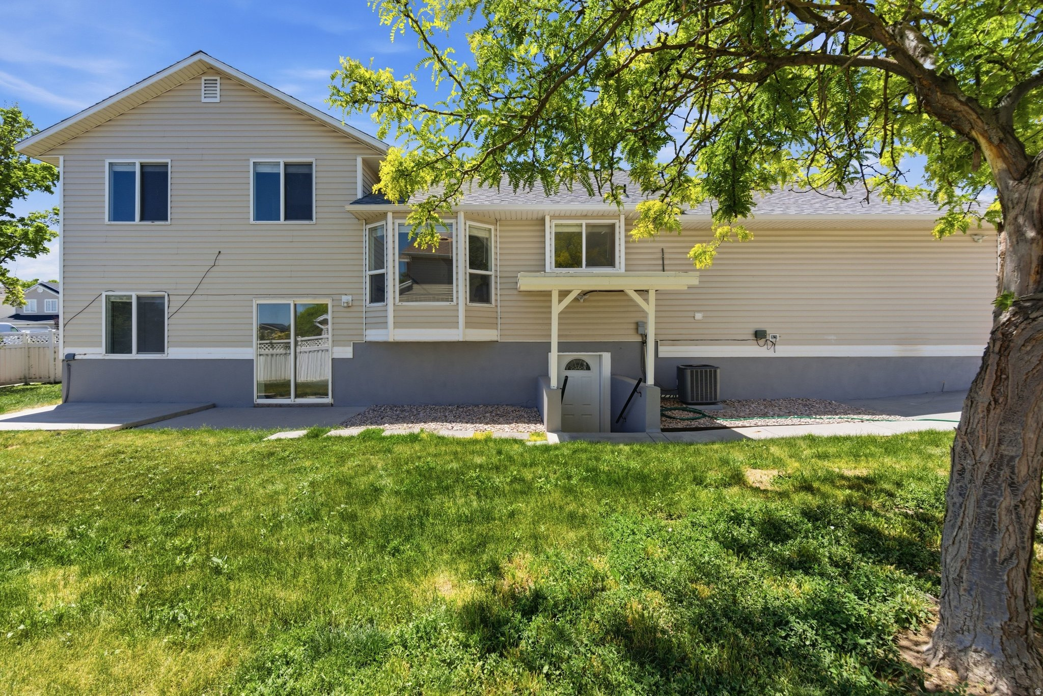 main property photo 48