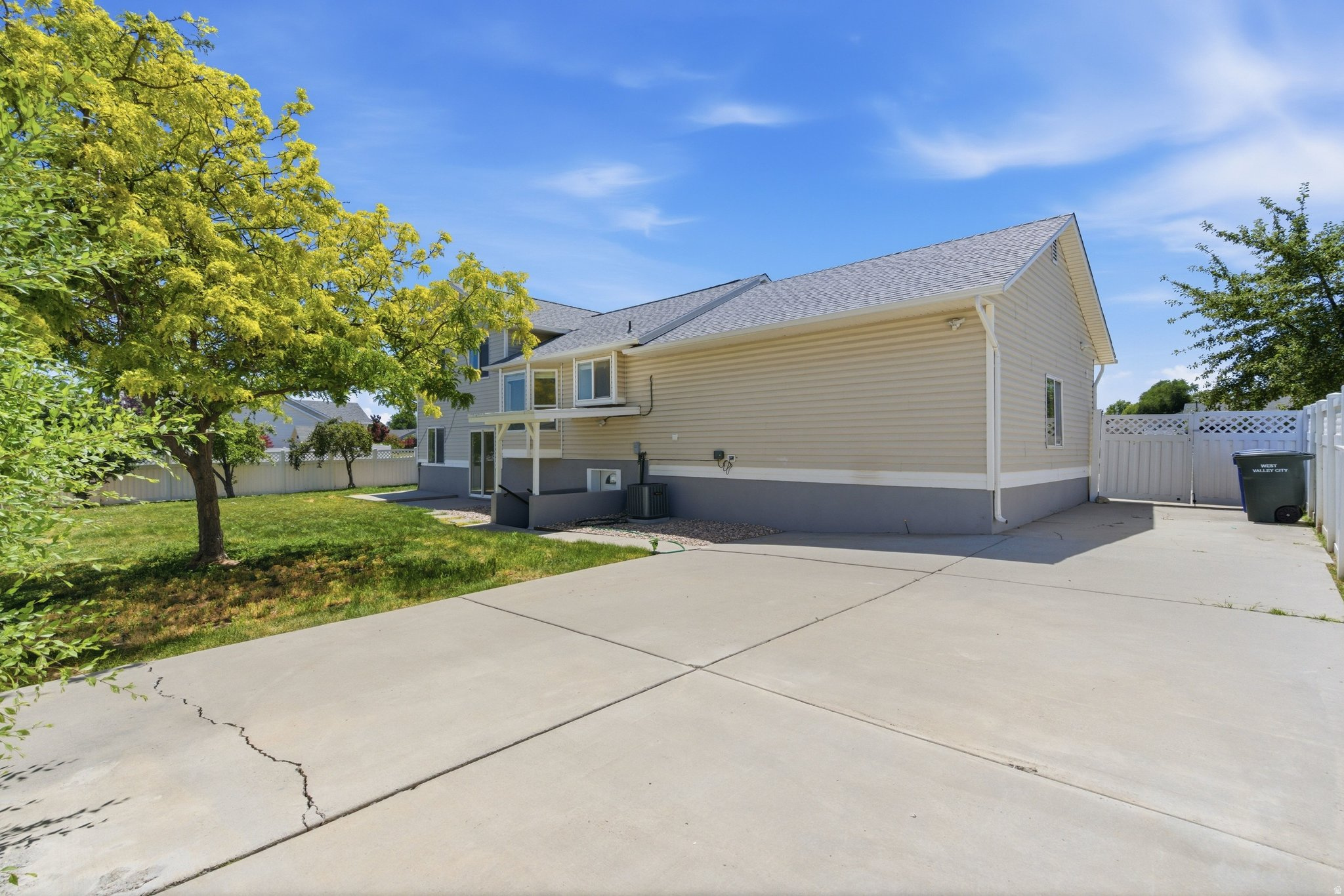 main property photo 53
