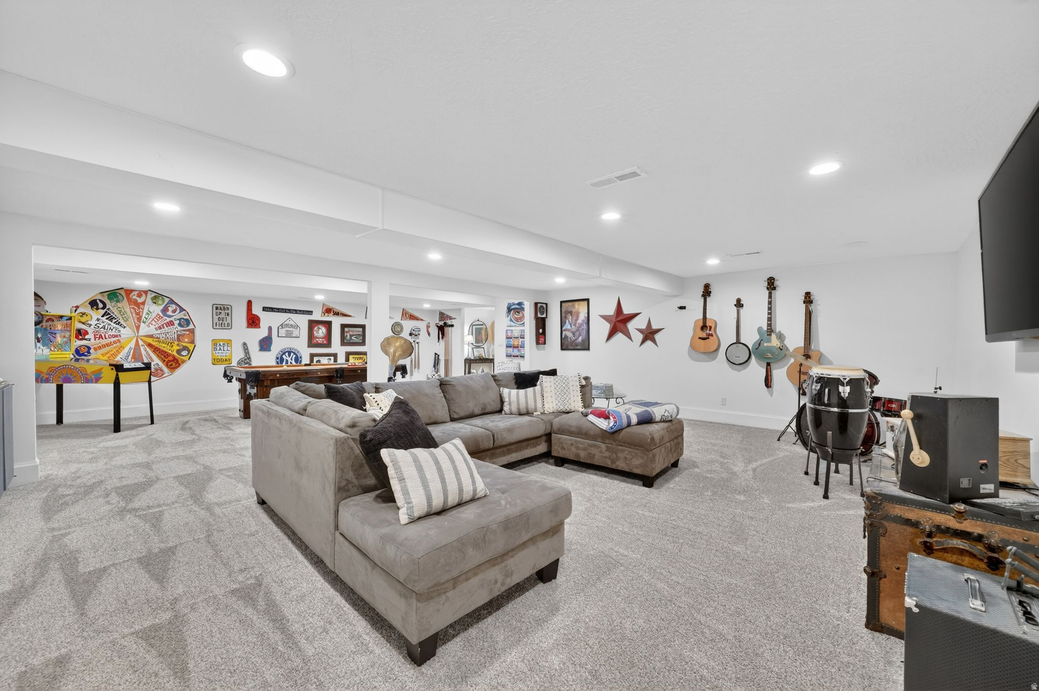 main property photo 75